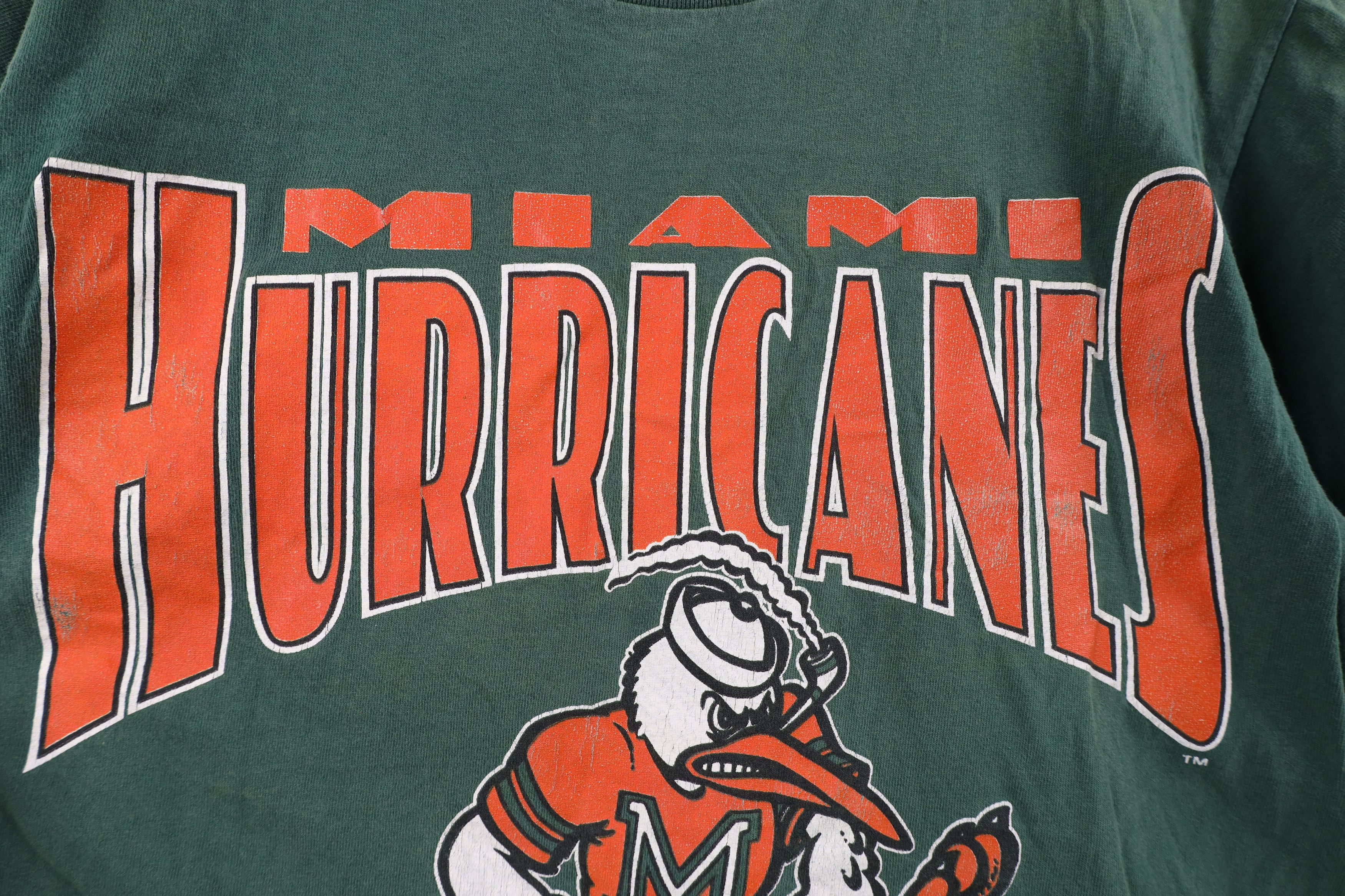 Vintage Vintage 90s Spell Out University of Miami T-Shirt Green USA Size US M / EU 48-50 / 2 - 5 Thumbnail