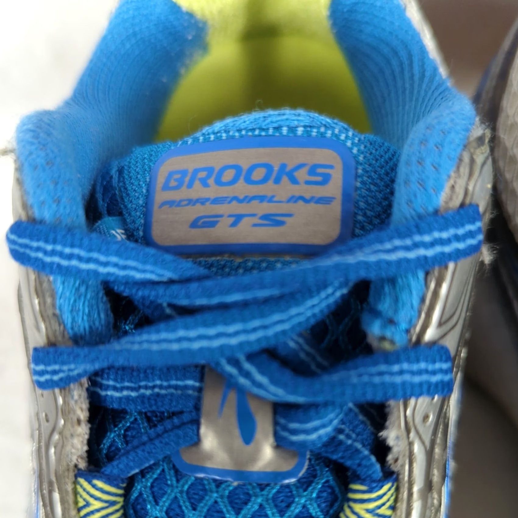 Brooks Brooks Adrenaline GTS 15 Womens Running Shoes Blue Silver Size 8 Shoes Sneaker B Low Top Mesh Athletic Men’s/Women’s (adjust to Women) Size US 6 / IT 36 - 3 Thumbnail