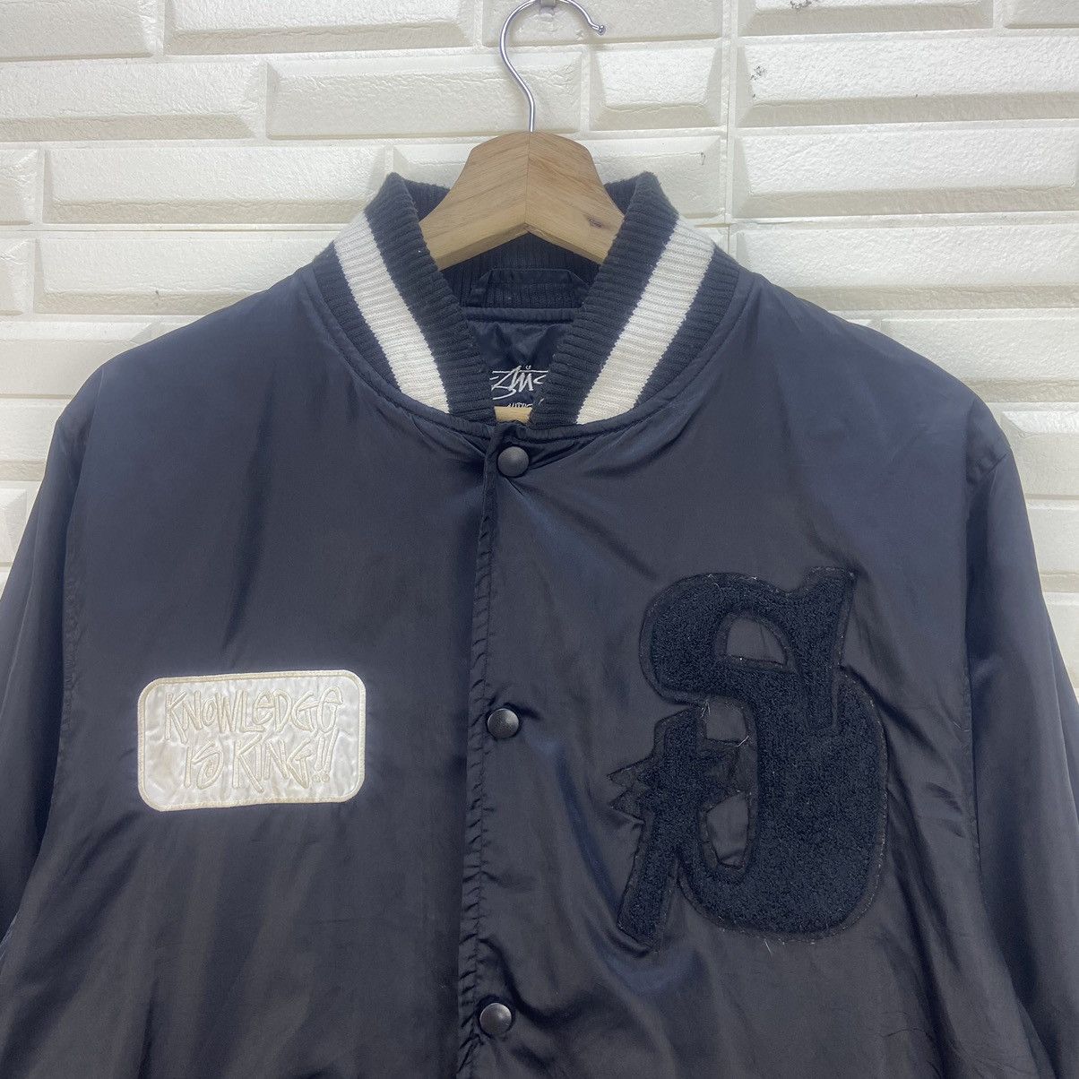 Stussy Stussy ‘Knowledge is King’ Satin Varsity Jacket Size US S / EU 44-46 / 1 - 5 Thumbnail