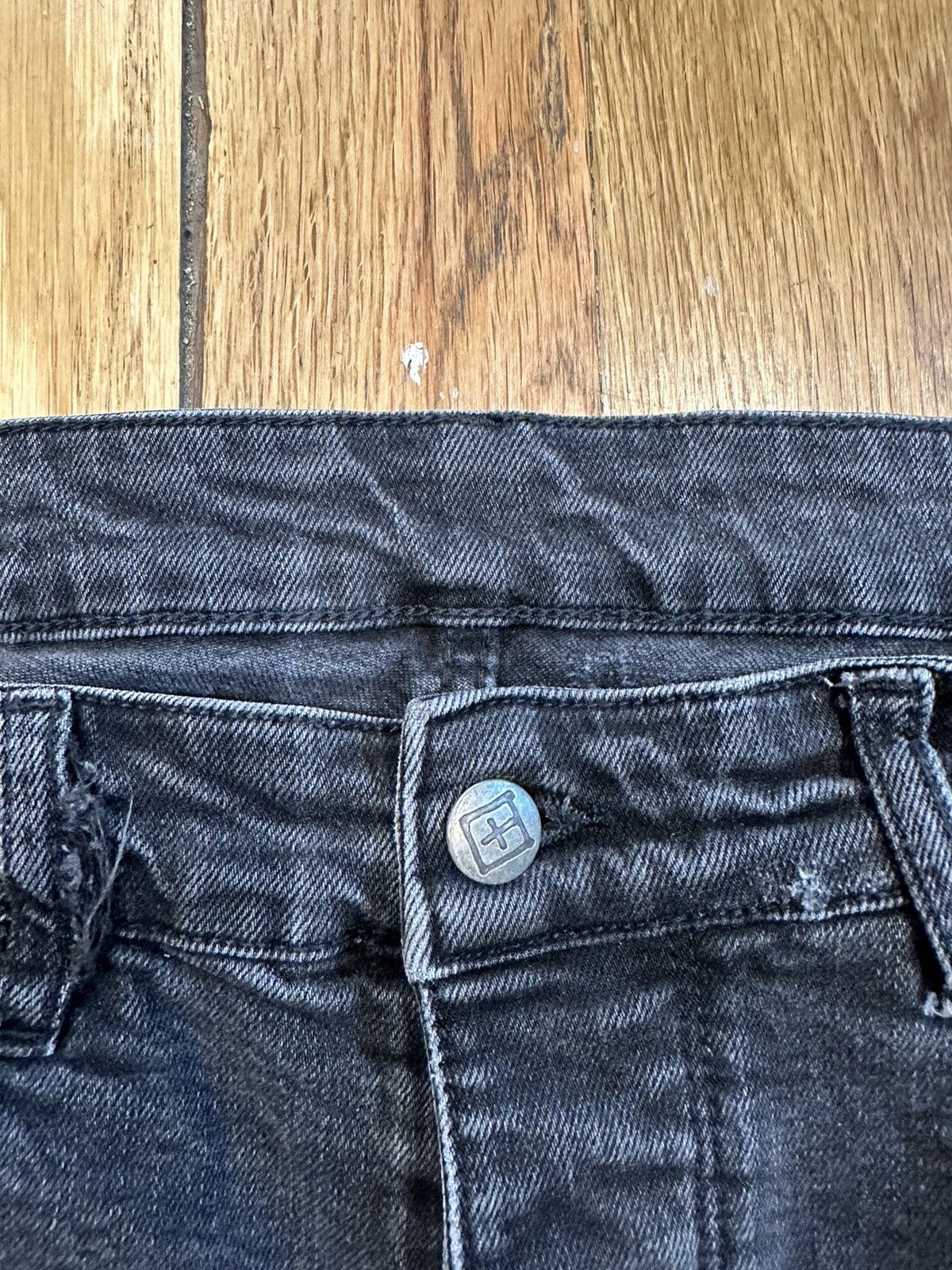 Ksubi Ksubi Knee Patch Gray Denim Jeans Size 32 Size US 32 / EU 48 - 4 Thumbnail
