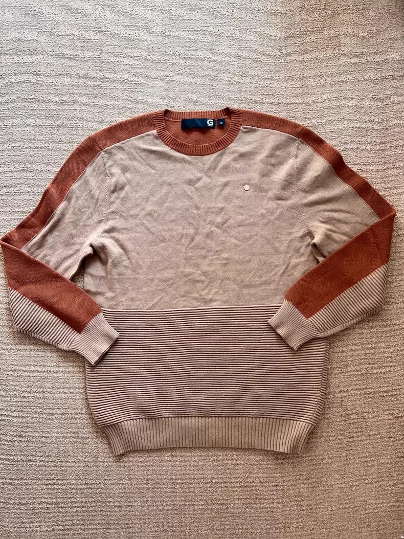 Givenchy Men's sweater