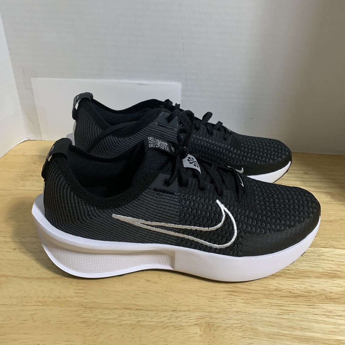 Nike Nike Mens Interact Run Black Running Shoes Size 9.5 Size US 9.5 / EU 42-43 - 3 Thumbnail