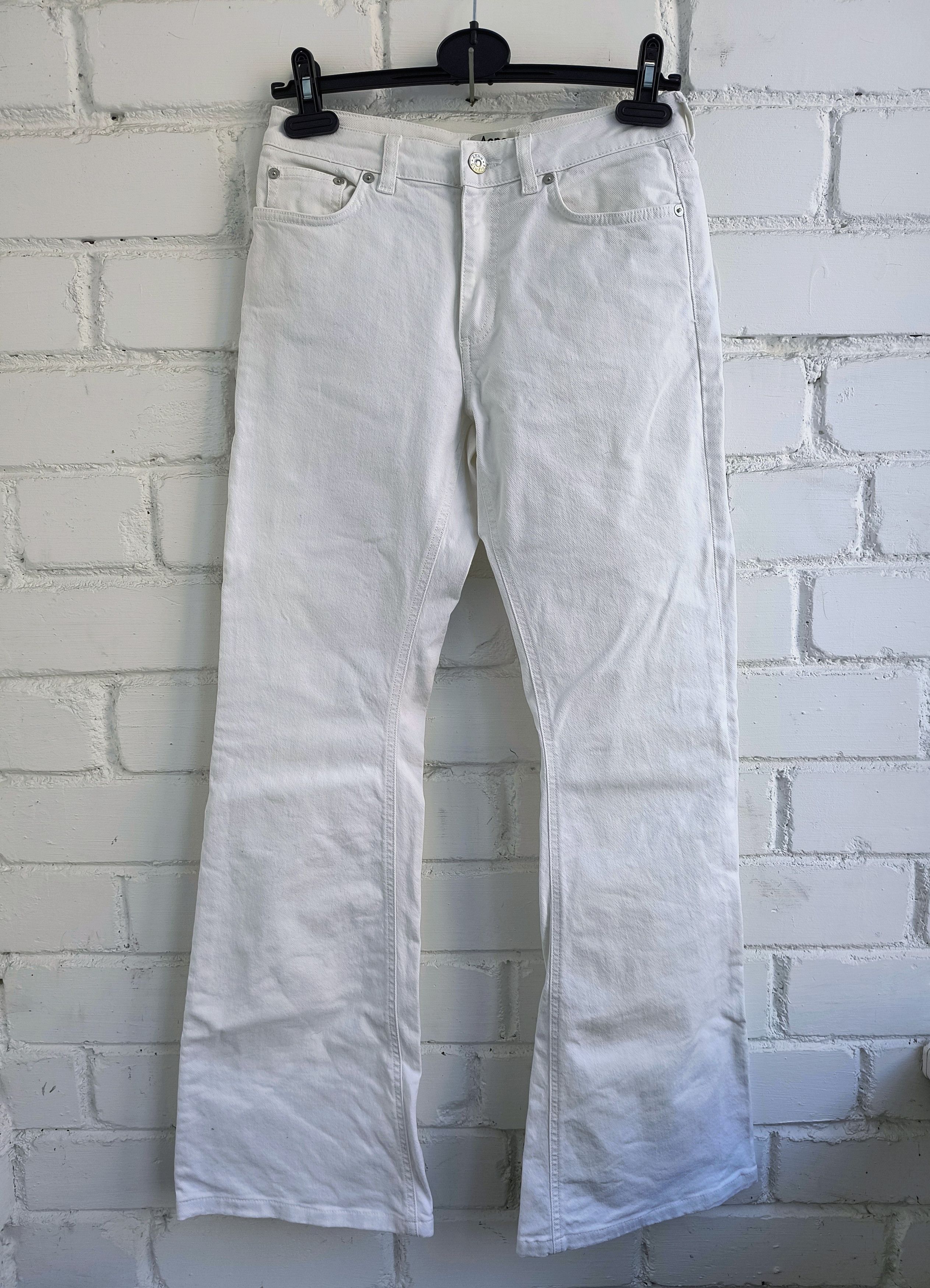 Acne Studios Acne Studios Flared Jeans Denim Pants Size S-XS Size 26" / US 2 / IT 38 - 1 Thumbnail