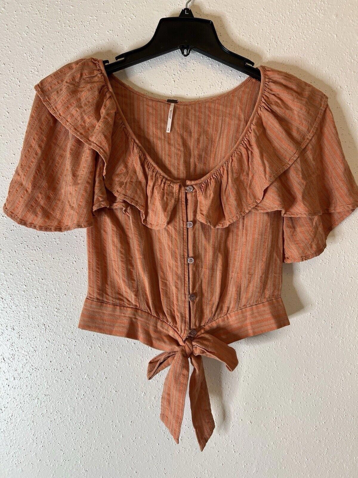 Free People Free People The Rosemary Top In S Button Front Tie Waist Size S / US 4 / IT 40 - 2 Thumbnail