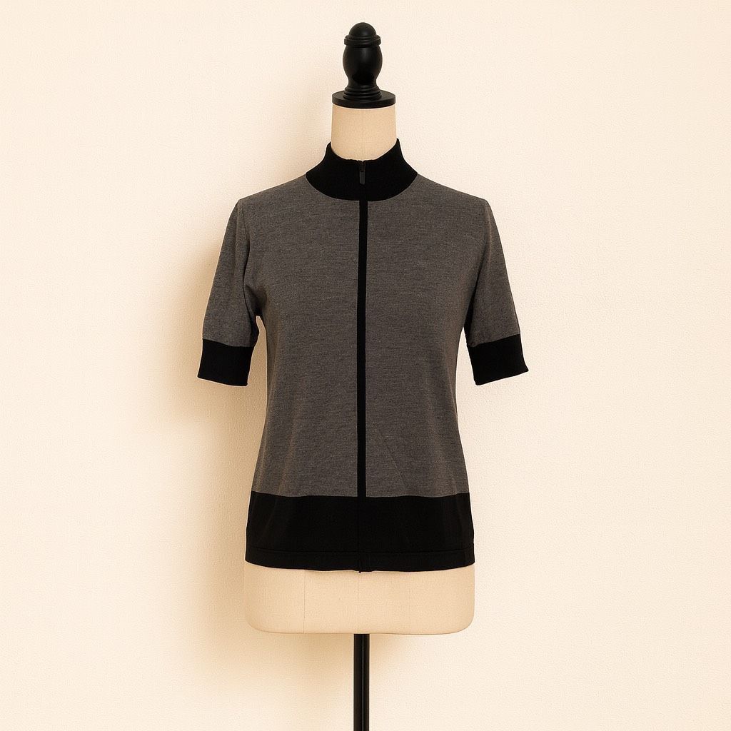 Other Laura Petites Grey & Black Short Sleeve Knit Top | Size S Size S / US 4 / IT 40 - 1 Thumbnail