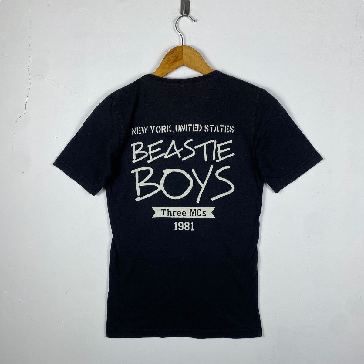 Japanese Brand The Rap Photography Of Ricky Powell BEASTIE BOYS Graphic Tee Size US S / EU 44-46 / 1 - 4 Thumbnail