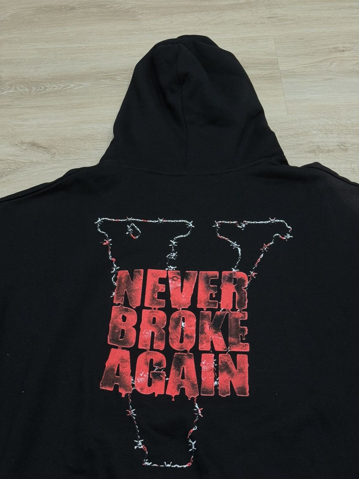 Vlone Vlone NBA Youngboy Haunted Hoodie Size US XL / EU 56 / 4 - 8 Thumbnail