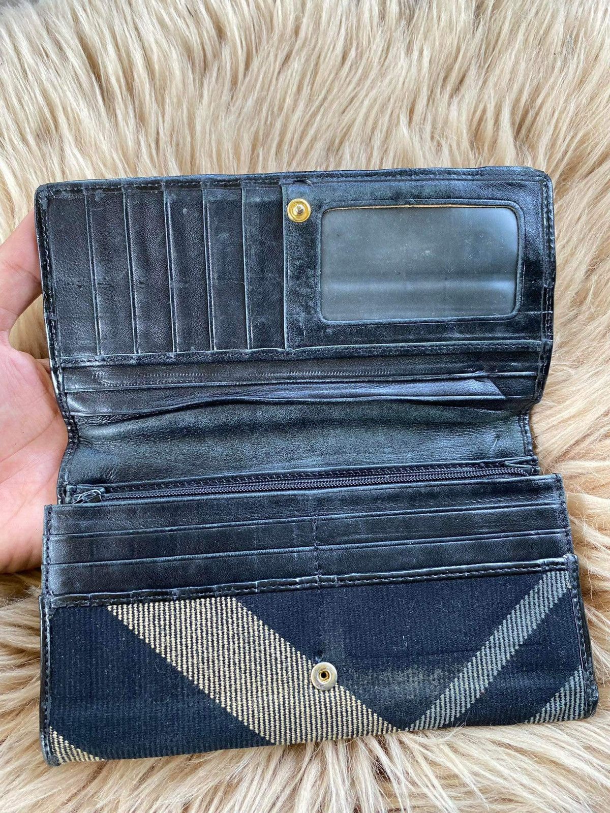 Designer × Vivienne Westwood 🔥NEED GONE🔥Vivienne Westwood Japan Water Orb Trifold Wallet, Size ONE SIZE - 7 Thumbnail