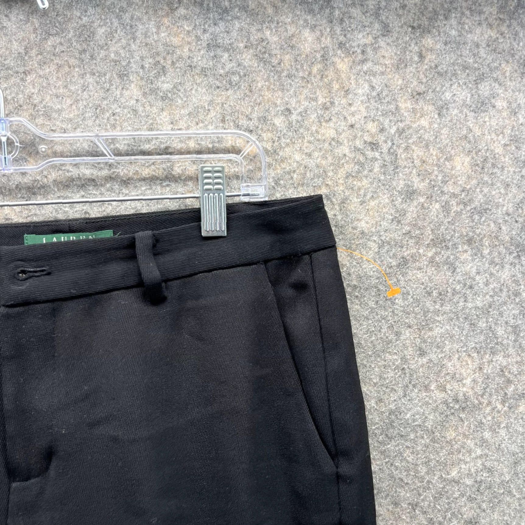 Ralph Lauren Lauren Ralph Lauren Pants Women 6 Black Chino Pleated Wool 29in Inseam Front Pleated Straight Leg Buttons Zip Casual Formal Travel Size 28" / US 6 / IT 42 - 4 Thumbnail