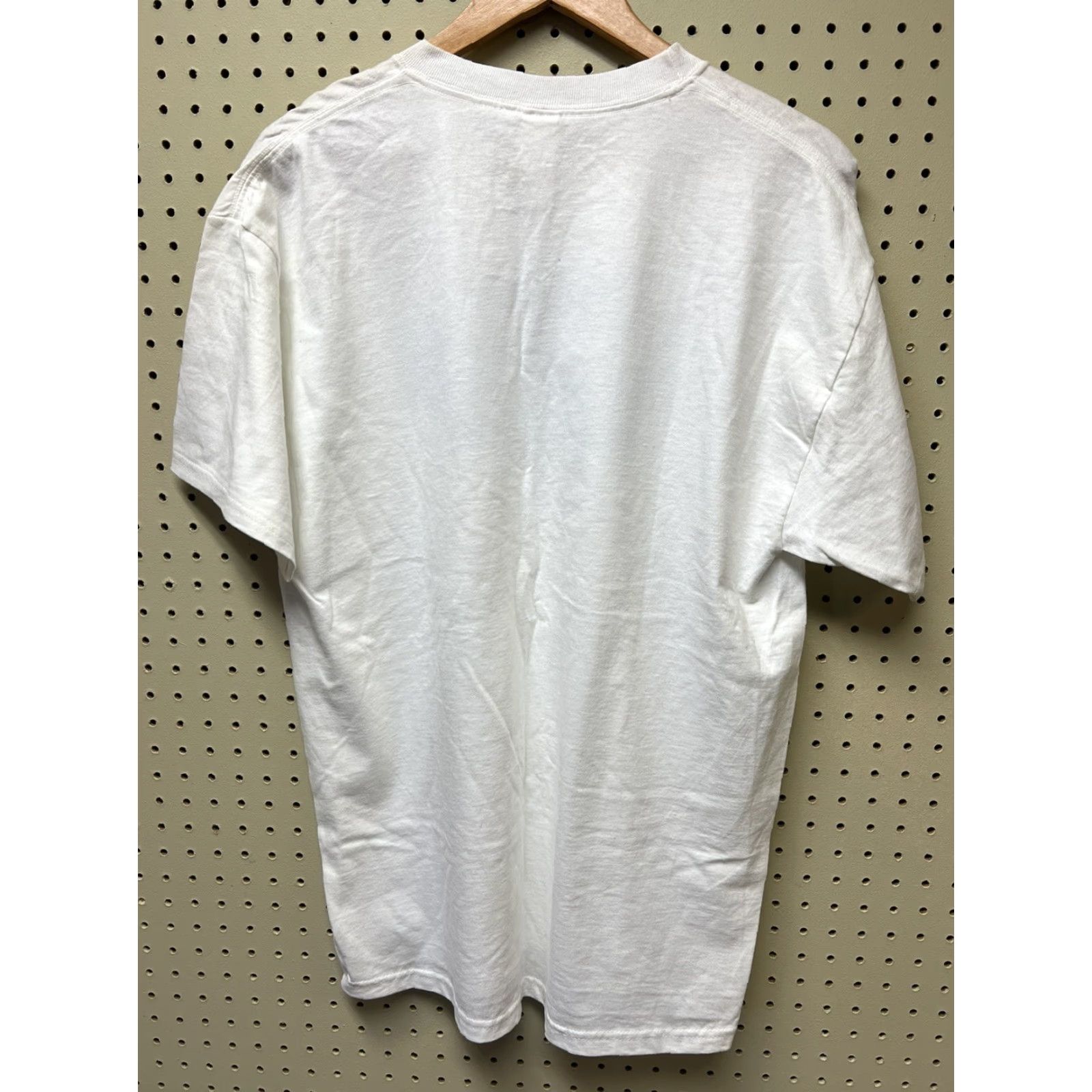 Vintage VINTAGE Big Dogs T-Shirt White American Idle 2006 Large L Short Sleeve Mens Size US L / EU 52-54 / 3 - 2 Thumbnail