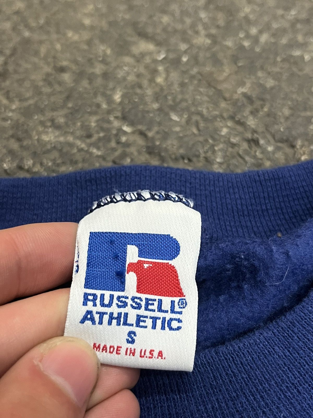 Russell Athletic × Vintage Russell athletic vintage royal blue boxy fit crewneck skater Size US S / EU 44-46 / 1 - 6 Thumbnail