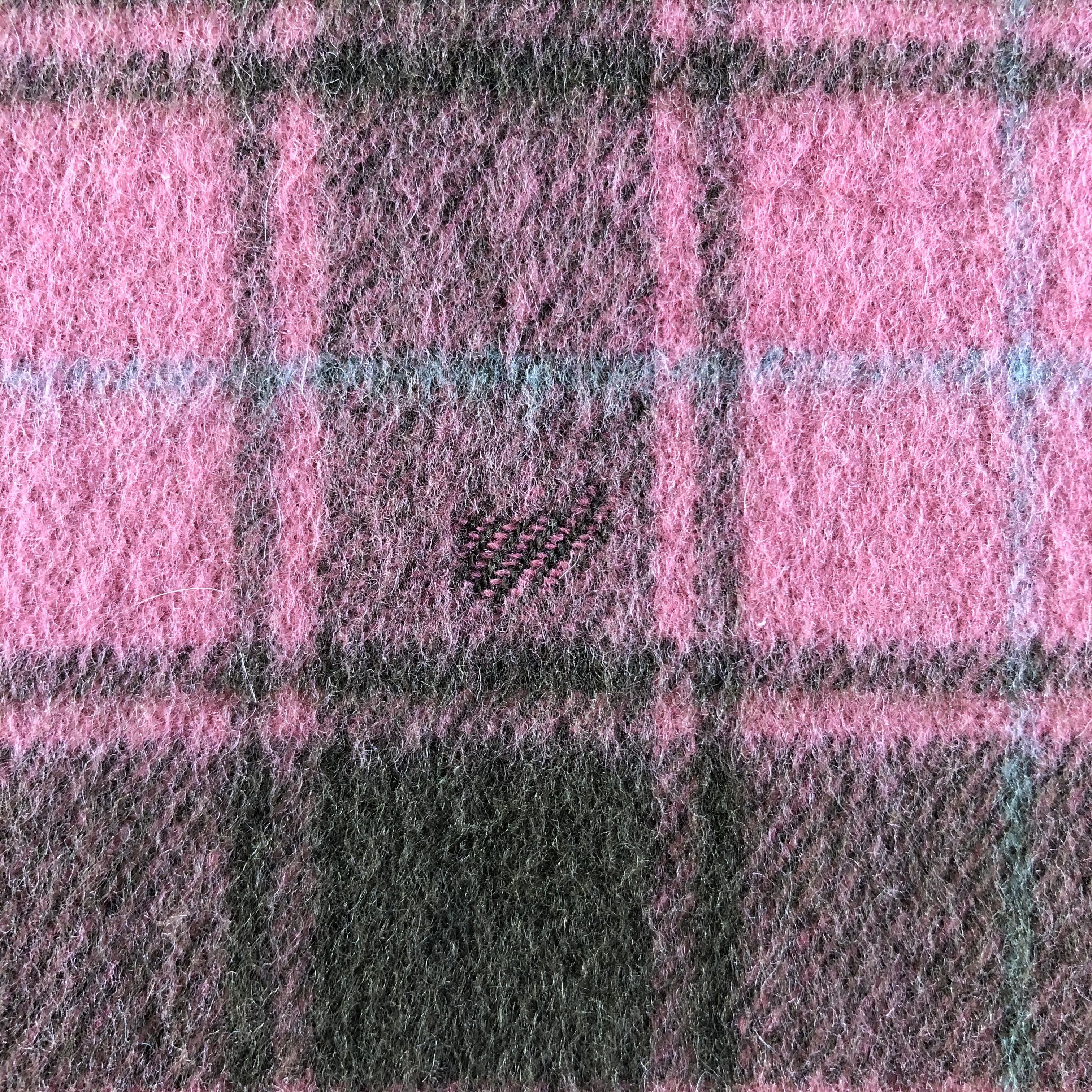 Pierre Balmain Pierre Balmain Scarf / Muffler / Neckwear P665 Size ONE SIZE - 7 Thumbnail
