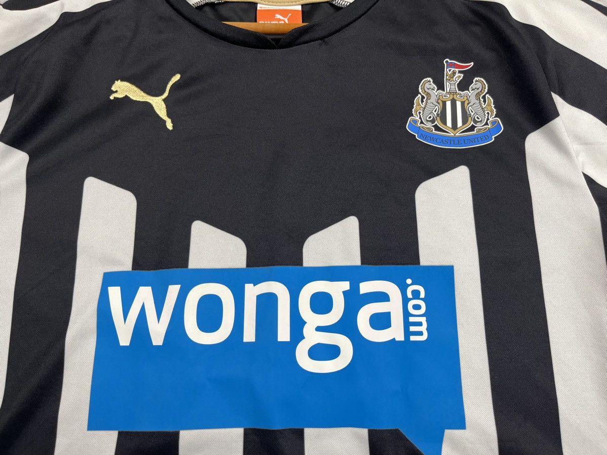 Other PUMA NEWCASTLE UNITED 2014/2015 HOME SOCCER JERSEY FOOTBALL Size US M / EU 48-50 / 2 - 3 Thumbnail