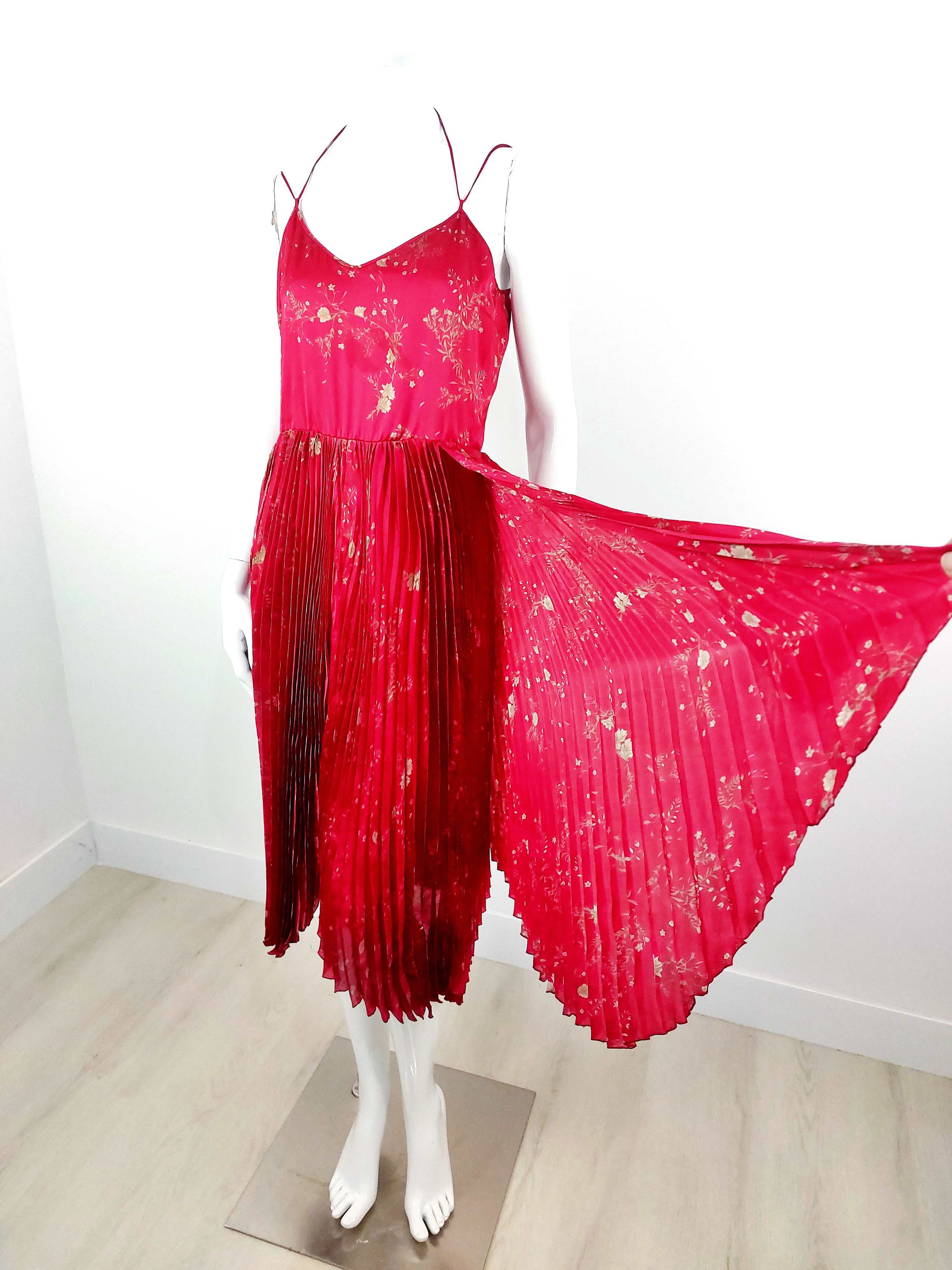 John Galliano John Galliano Paris Red Silk Floral Micro Pleated Gold Dress Size M / US 6-8 / IT 42-44 - 1 Thumbnail
