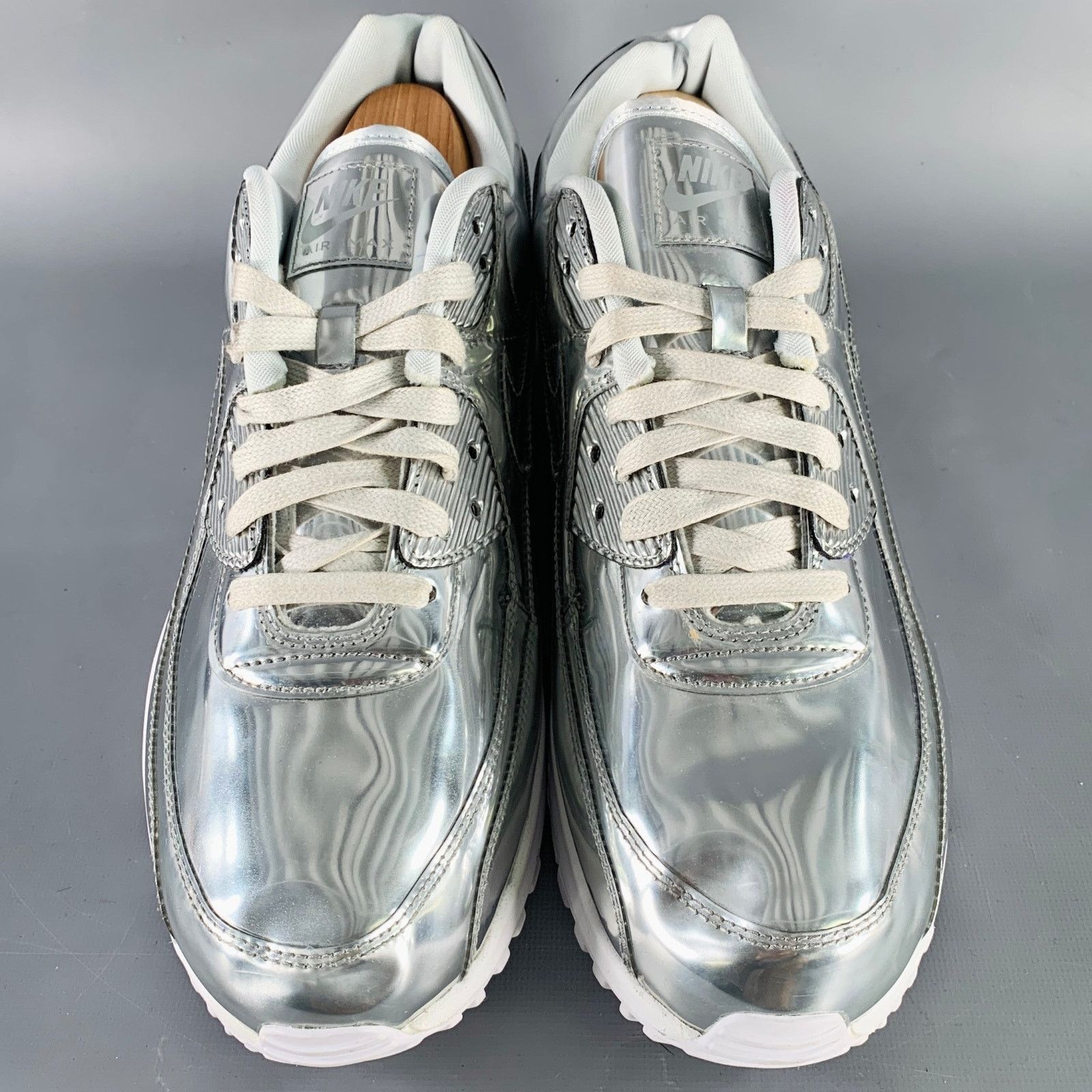 Nike NIKE Size 15.5 Silver Metallic Low Top Sneakers Size US 15 / EU 48 - 4 Thumbnail
