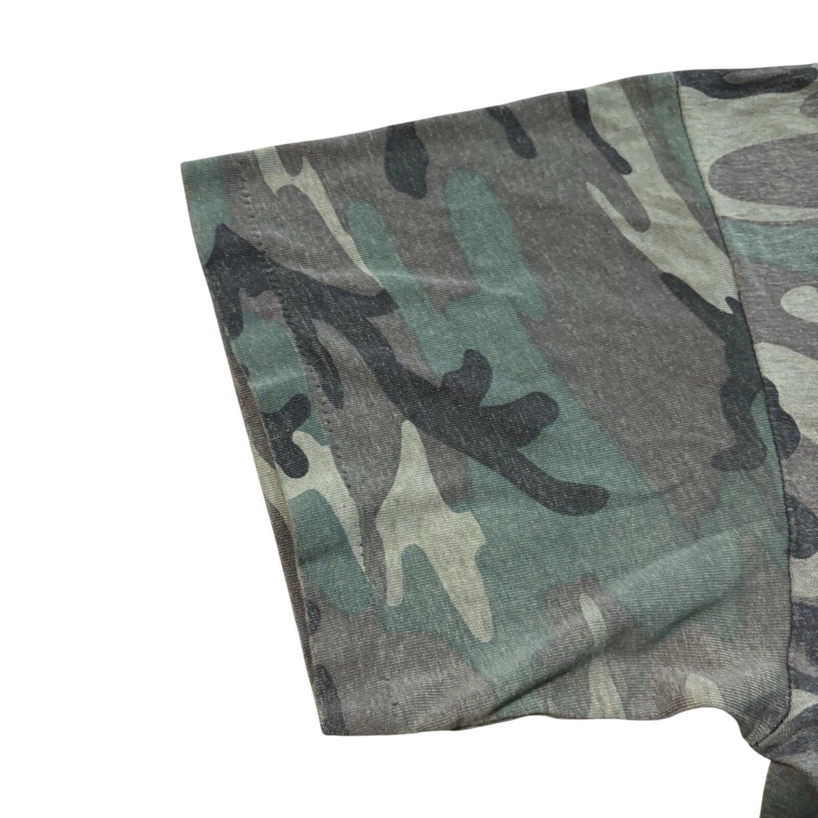 Champion Roebux - Paper Thin – 80s Camo T‑Shirt - Large Size US L / EU 52-54 / 3 - 10 Thumbnail