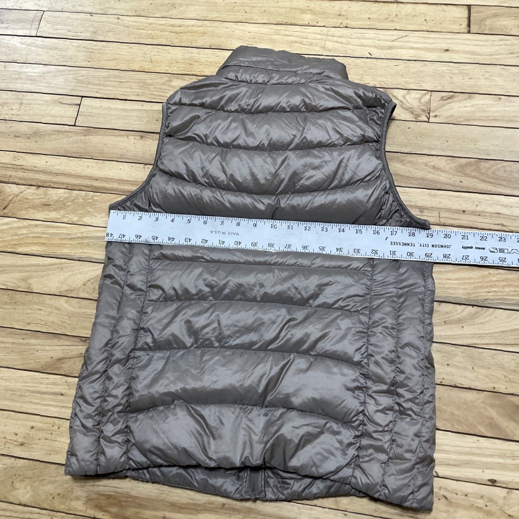 Uniqlo UNIQLO Adult Large Brown Ultra Light Down Puffer Vest Packable Outdoor Grunge Size M / US 6-8 / IT 42-44 - 7 Thumbnail