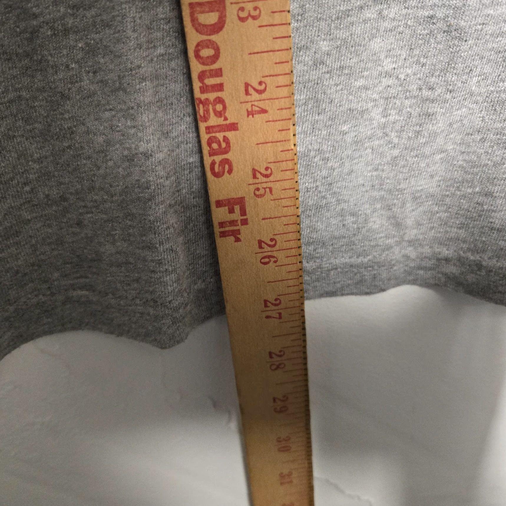 Delta VINTAGE 9/11 World Trade Center We Remember T-shirt Mens Large Embroidered Gray USA 2000s Size US L / EU 52-54 / 3 - 7 Thumbnail
