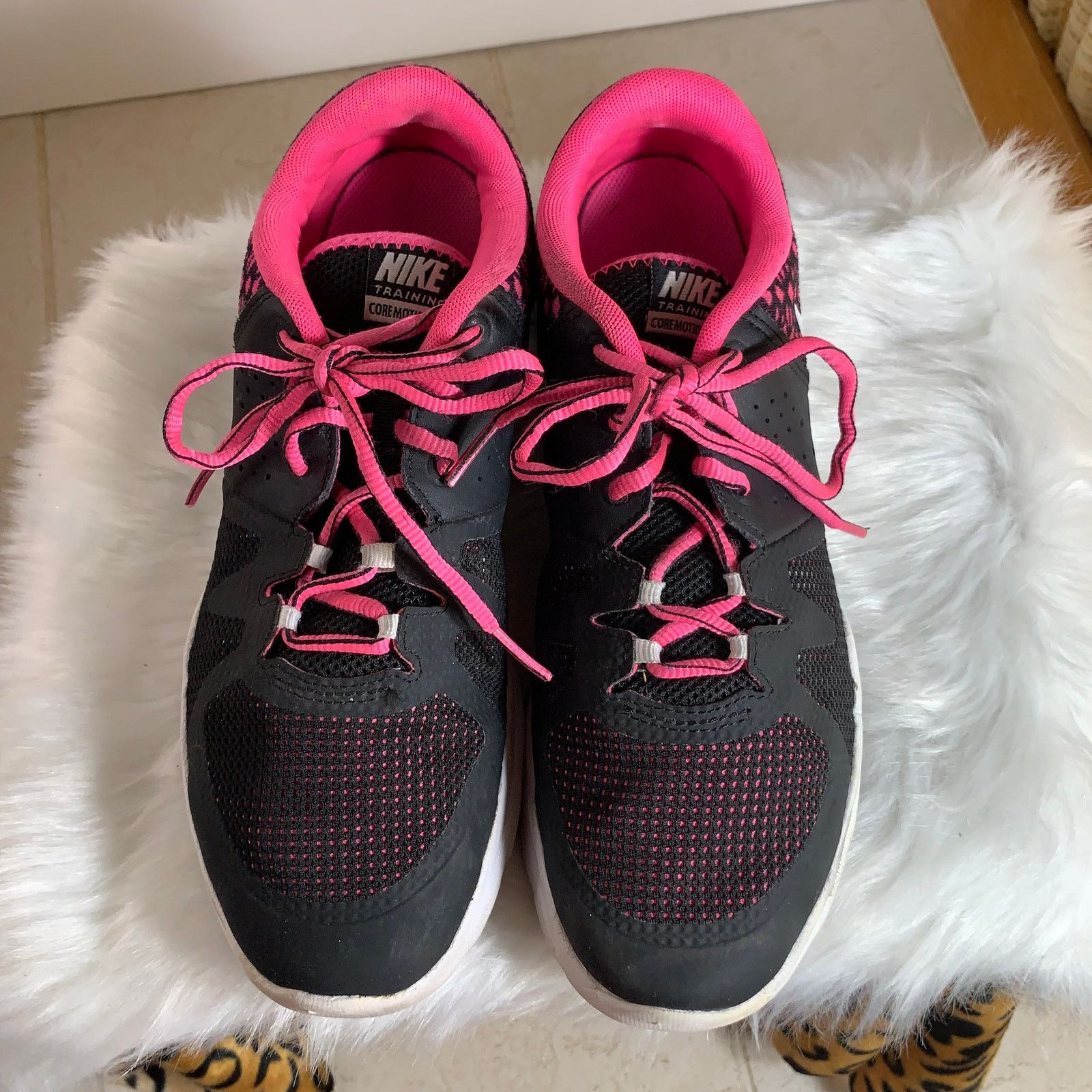 Nike Nike Core Motion TR 3 Pink/Black Womens Shoes Size 9 Size US 9 / IT 39 - 2 Thumbnail