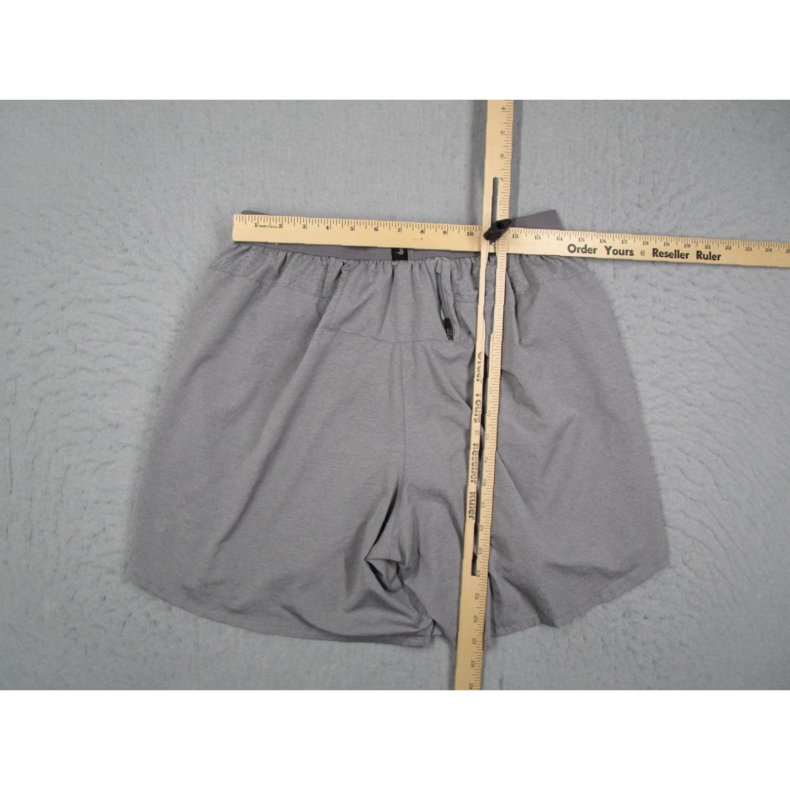 Nike Nike Dri-FIT Shorts Mens XL Gray 7" Athletic Running Lined Zip Pocket CT7943-056 Size US 36 / EU 52 - 7 Thumbnail