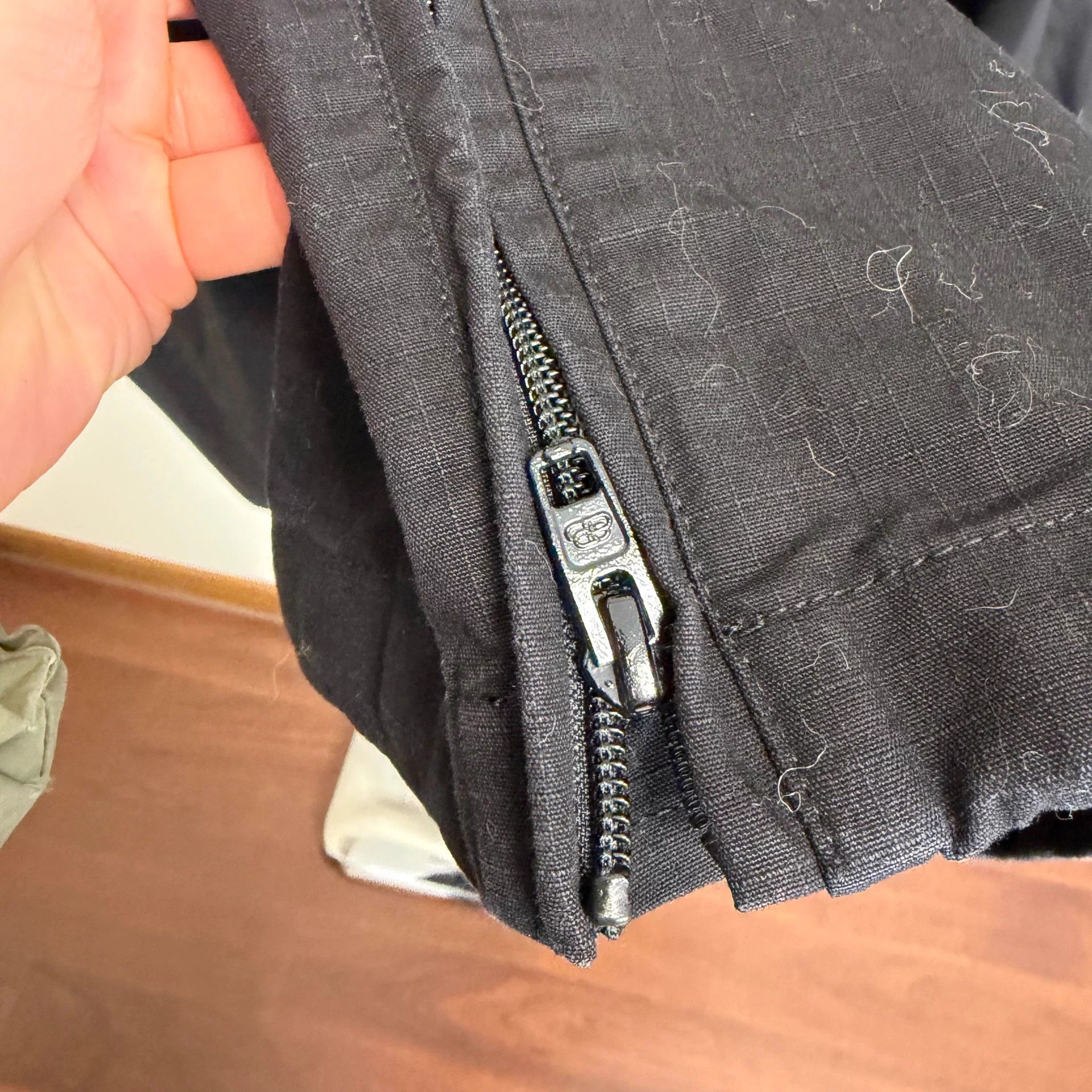 Balenciaga Balenciaga FW22 Black Low Rise Cargo Pants Size US 32 / EU 48 - 7 Thumbnail