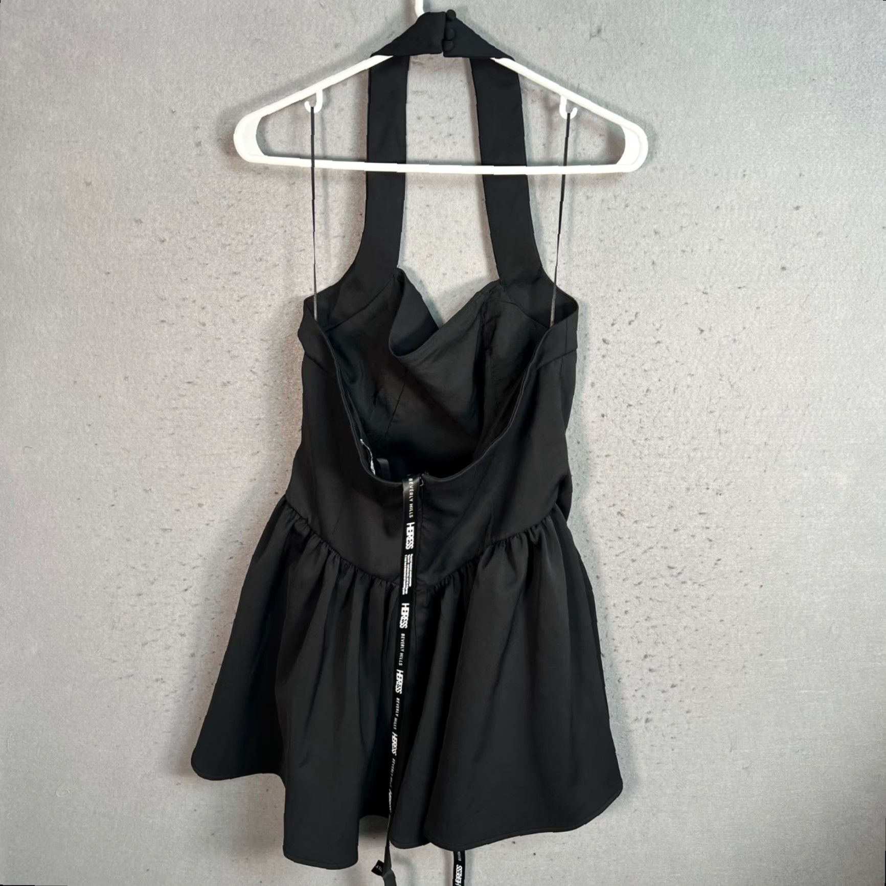 Vintage Heiress Beverly Hills Black Halter A-Line Mini Dress 2XL Women Sleeveless Short Contour Dress Size XXL / US 16-18 / IT 52-54 - 2 Thumbnail