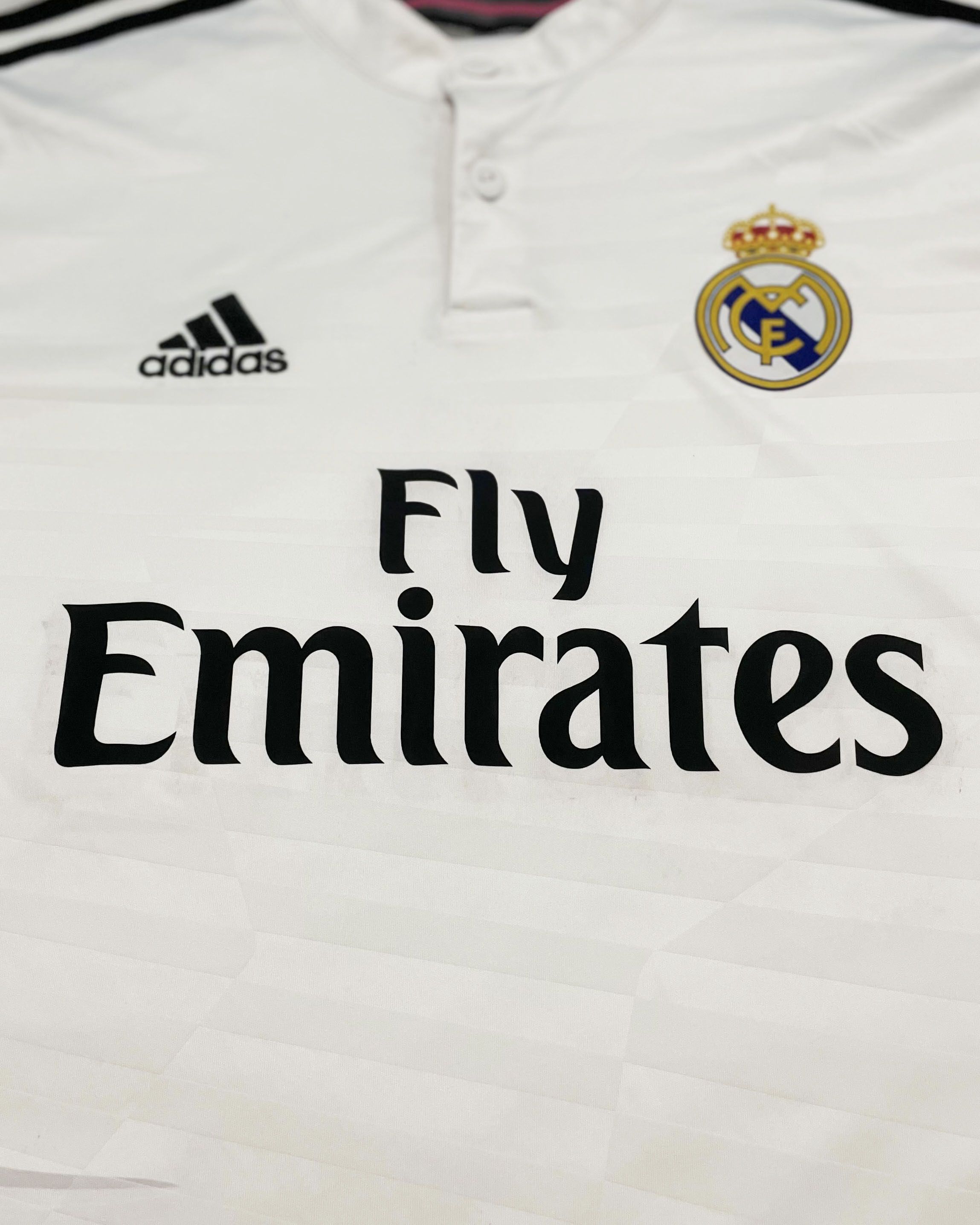 Adidas Real Madrid Home Kit 2014 2015 Size US M / EU 48-50 / 2 - 6 Thumbnail