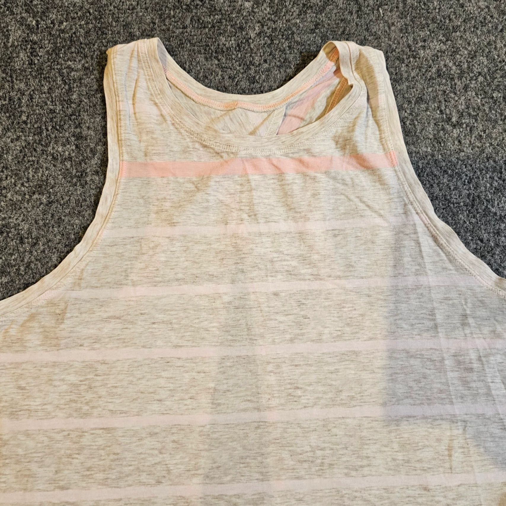 Lululemon Lululemon Tank Top Womens Medium Gray Pink Stripe Racerback Casual Size M / US 6-8 / IT 42-44 - 2 Thumbnail