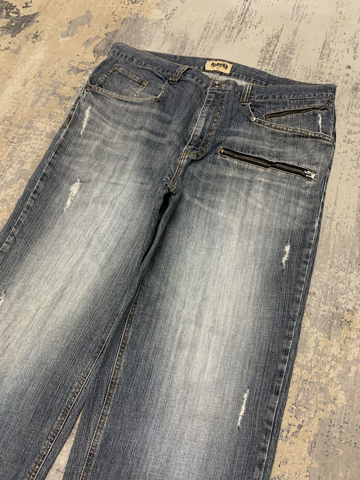 Japanese Brand Alasko Baggy Wide Leg Distressed Denim Jeans Y2K Streetwear Size US 39 - 3 Thumbnail