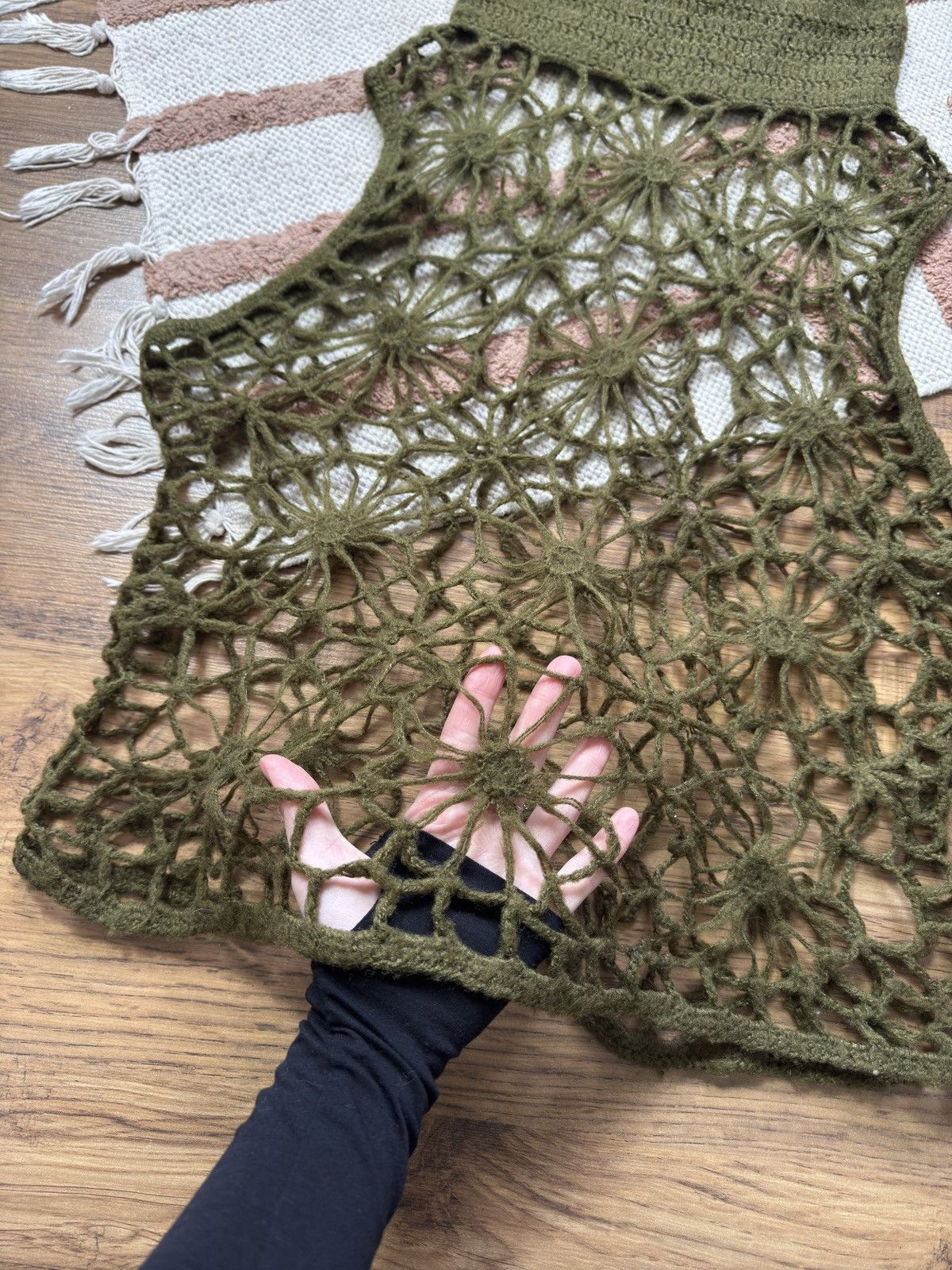 Vintage VINTAGE FLOWERS MESH KNITTED WEB TANK TOP SWEATER Size S / US 4 / IT 40 - 3 Thumbnail