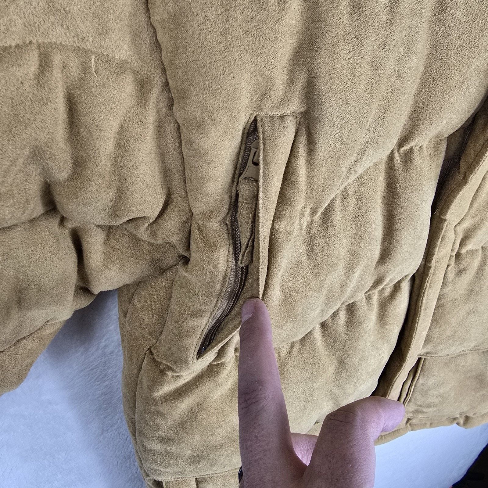 Makaveli Vintage Makaveli Branded Tupac Beige Puffer Jacket Sz Small Size US S / EU 44-46 / 1 - 15 Thumbnail