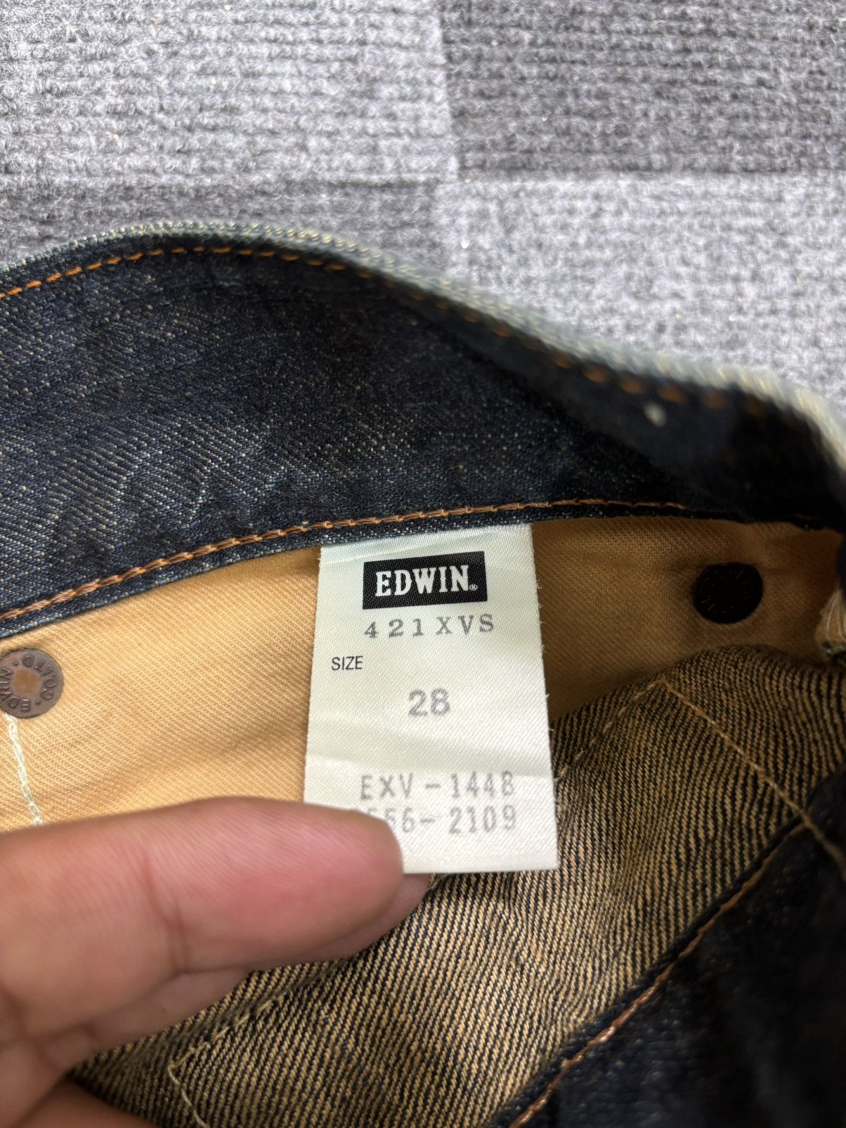 Edwin 💥90s Style💥Rare Insane Edwin 421 Rusty Fades Denim F462 Size US 31 - 23 Thumbnail