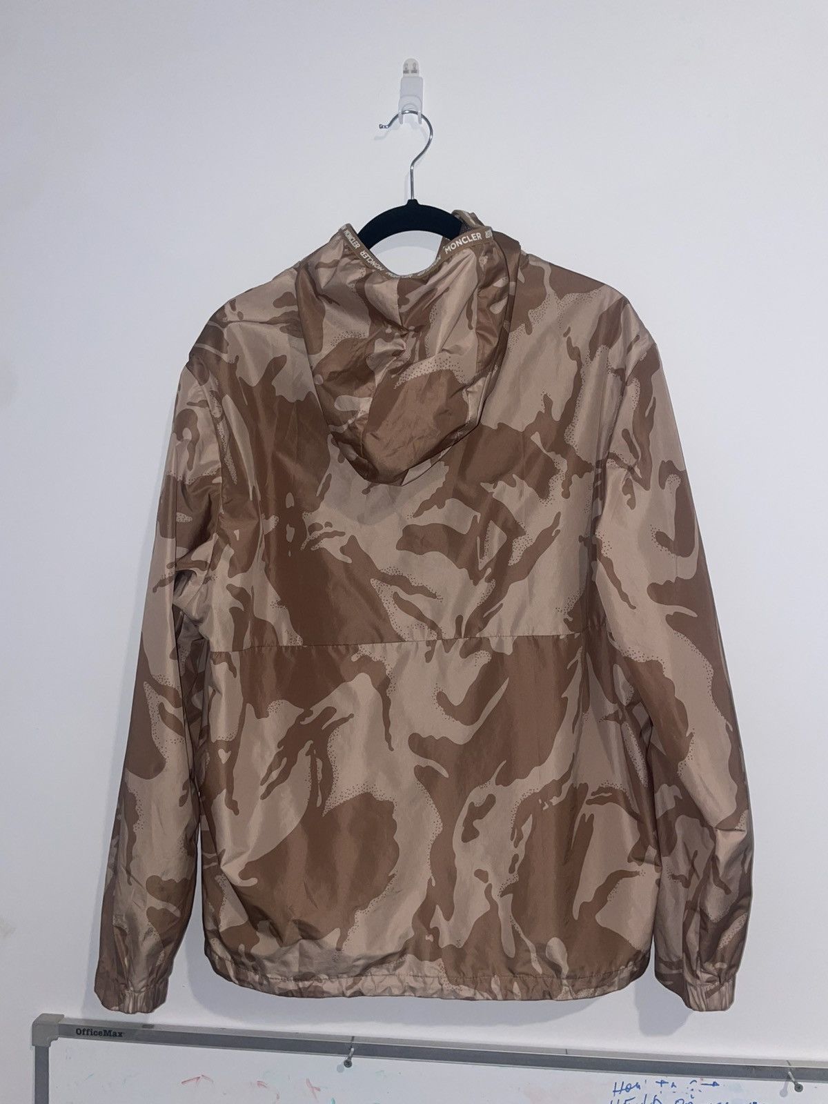 Moncler Moncler Camo Print Parka Size US L / EU 52-54 / 3 - 3 Thumbnail