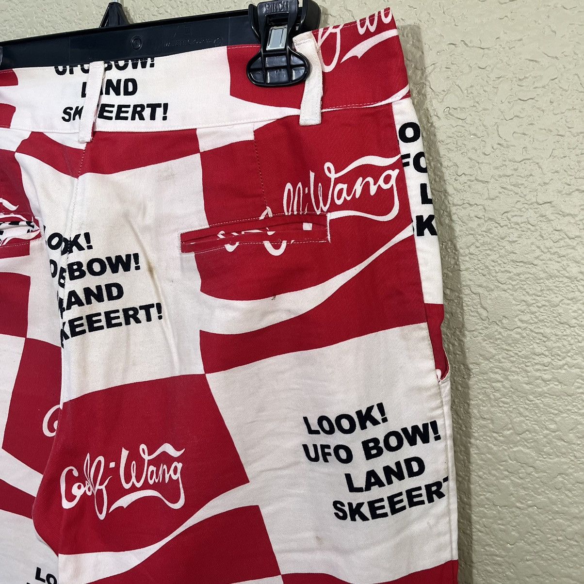 Golf Wang Golf Wang Coco Cola UFO Chino Pants Size 32 Size US 32 / EU 48 - 9 Thumbnail