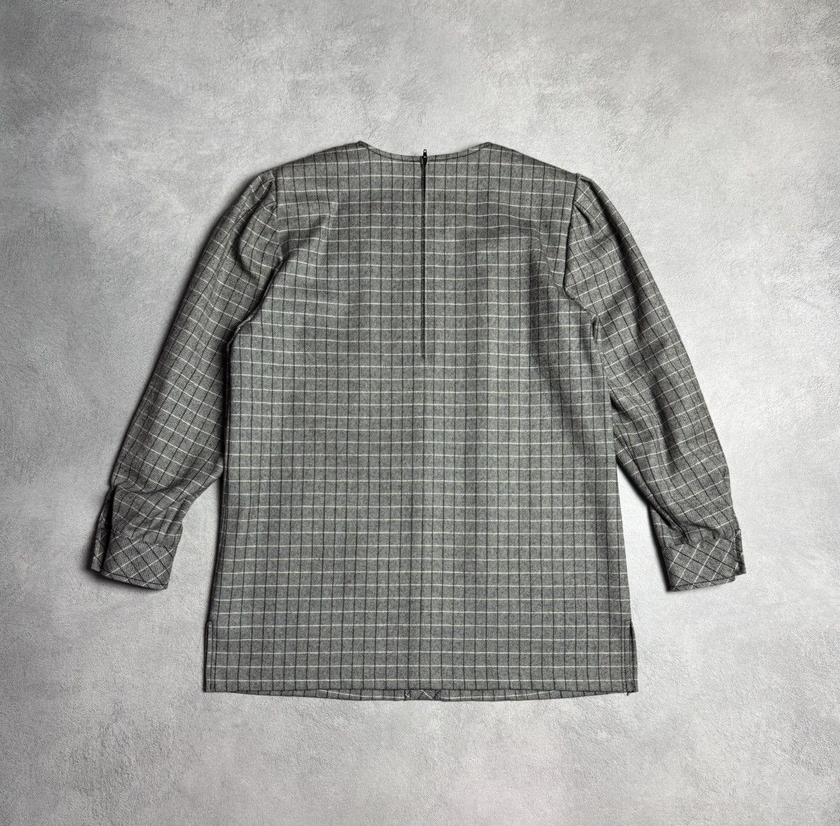Givenchy GIVENCHY EN PLUS Vintage 90s Wool Cape Coat size 42 Size M / US 6-8 / IT 42-44 - 2 Thumbnail