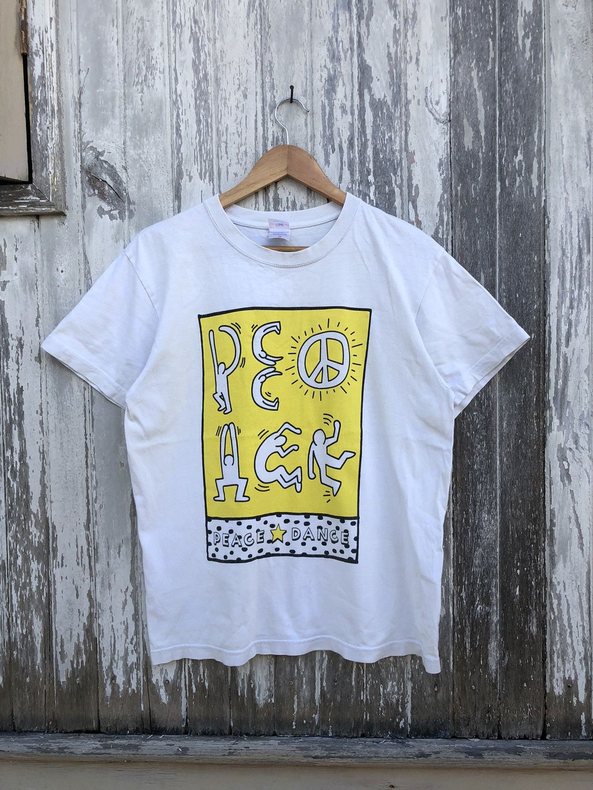 Japanese Brand × Keith Haring × Vintage Vintage 90s Keith Haring Peace Dance Tshirts Size US M / EU 48-50 / 2 - 1 Thumbnail