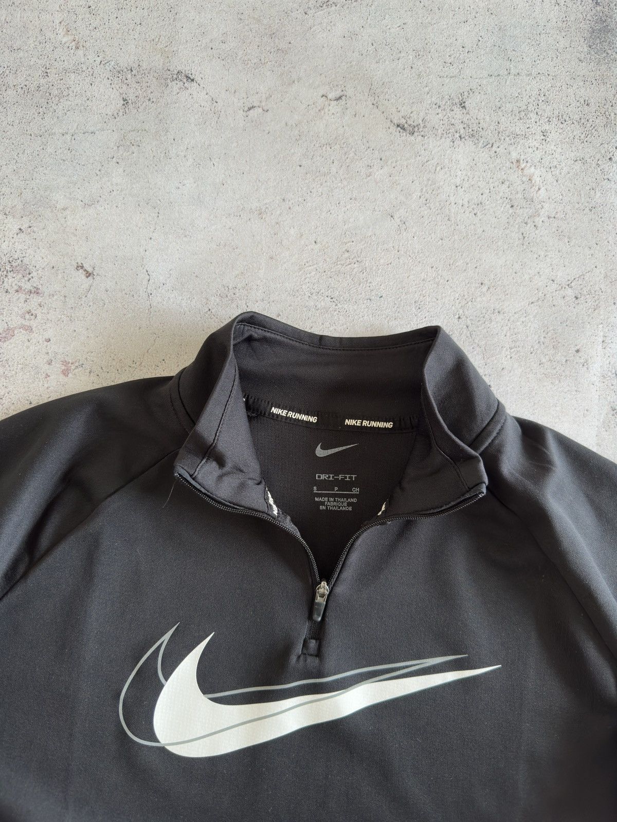 Nike Nike Black Long Sleeve Training Top Size S Size S / US 4 / IT 40 - 4 Thumbnail