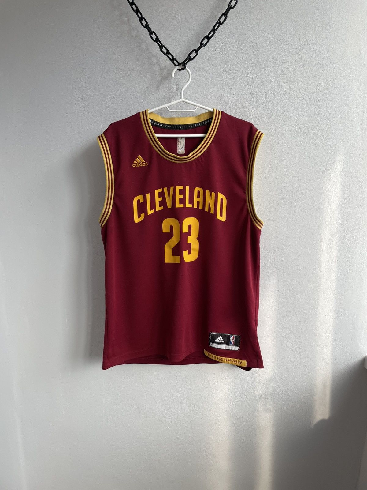 NBA Cleveland Cavaliers Lebron James #23 Jersey Shirt NBA Tee Size US M / EU 48-50 / 2 - 1 Thumbnail