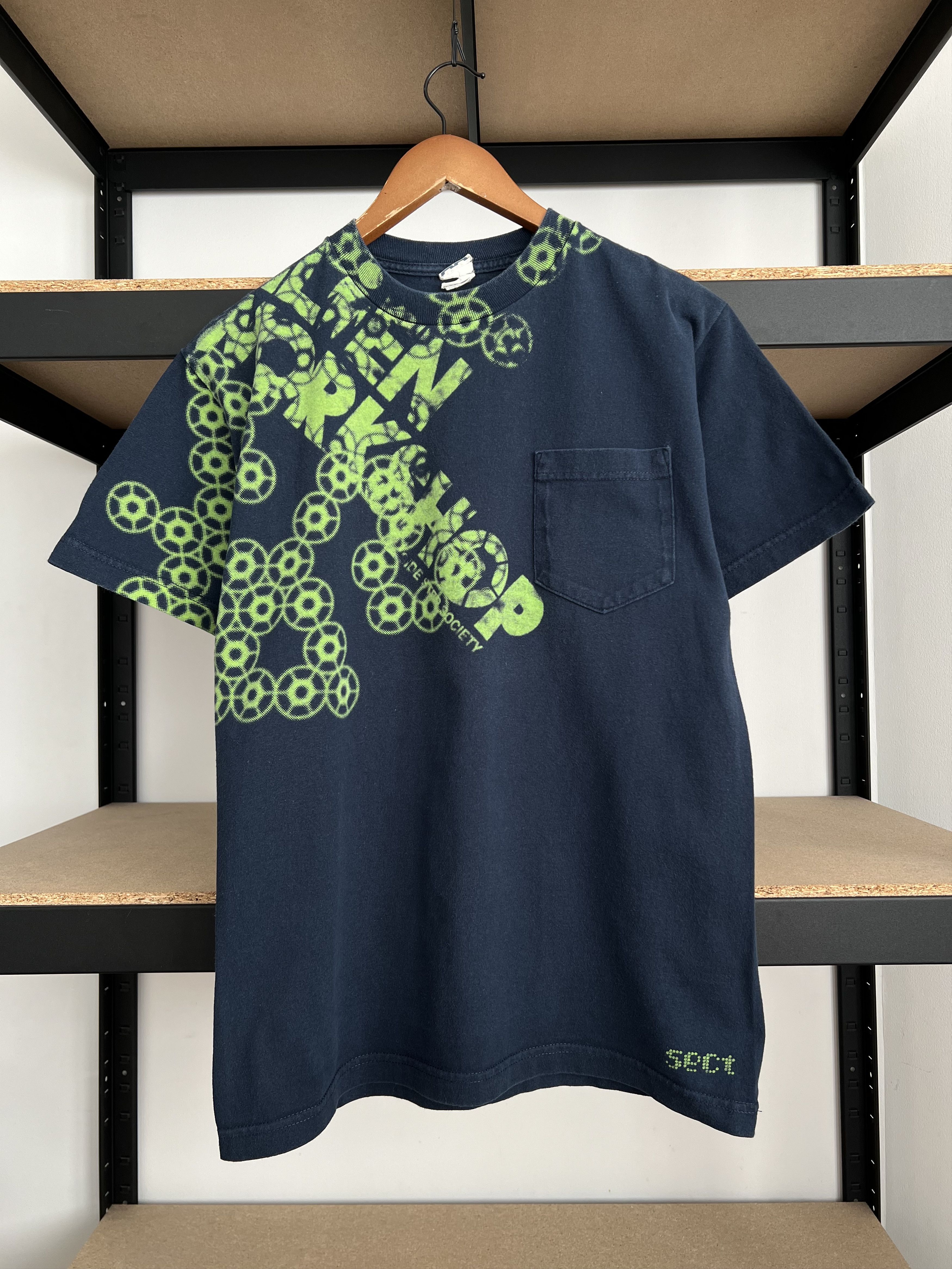 Alien Workshop Vintage 2000s Alien Workshop Skateboards Pocket T-shirt Size US M / EU 48-50 / 2 - 2 Thumbnail