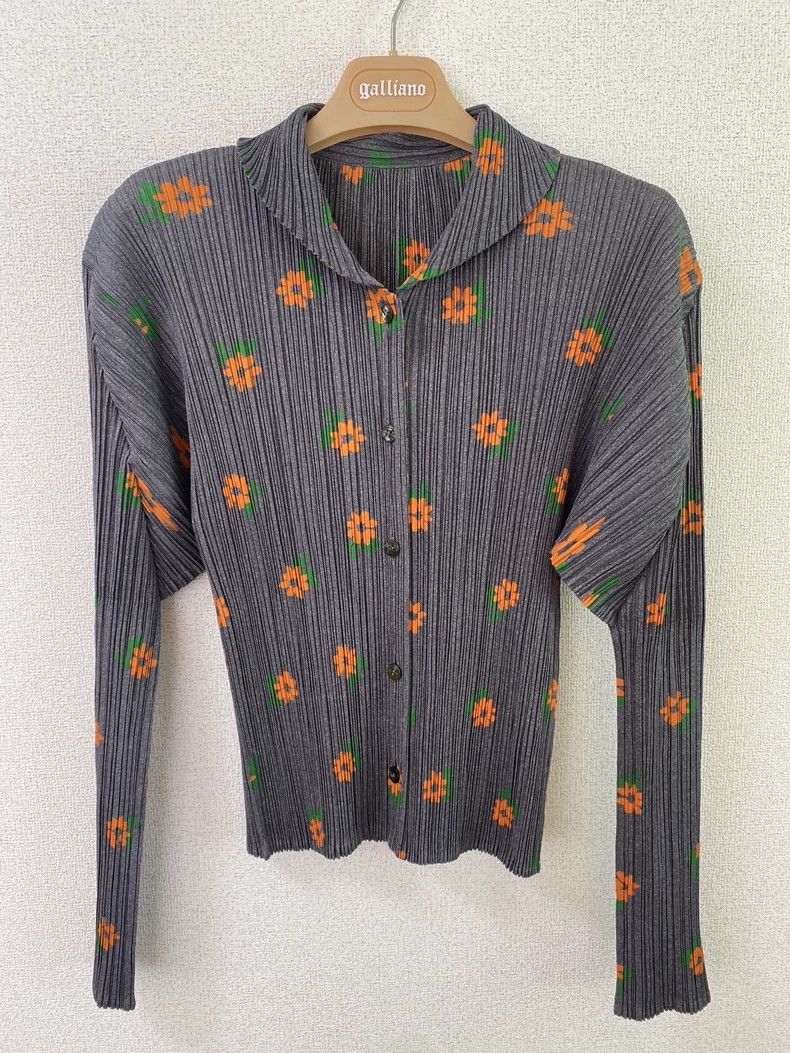 Issey Miyake Issey Miyake size:3 Blue-gray pleated floral jacket Size M / US 6-8 / IT 42-44 - 1 Thumbnail