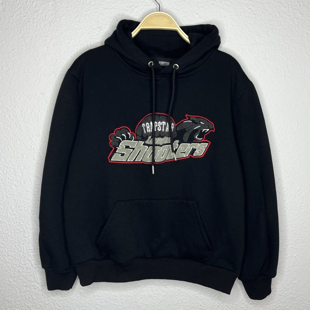Hoodrich Hoodie Trapstar London shooters Sweatshirt Big Logo Black Size US L / EU 52-54 / 3 - 1 Thumbnail