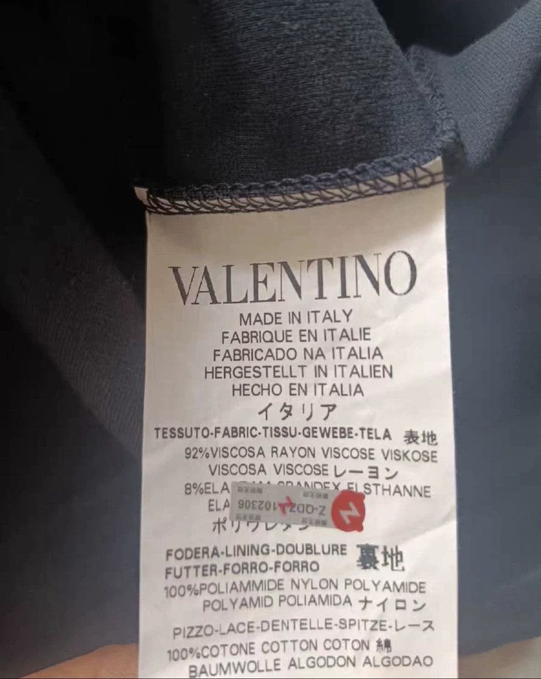 Valentino Valentino Lace crocheted slim-fitting sleeveless dress Size M / US 6-8 / IT 42-44 - 4 Thumbnail