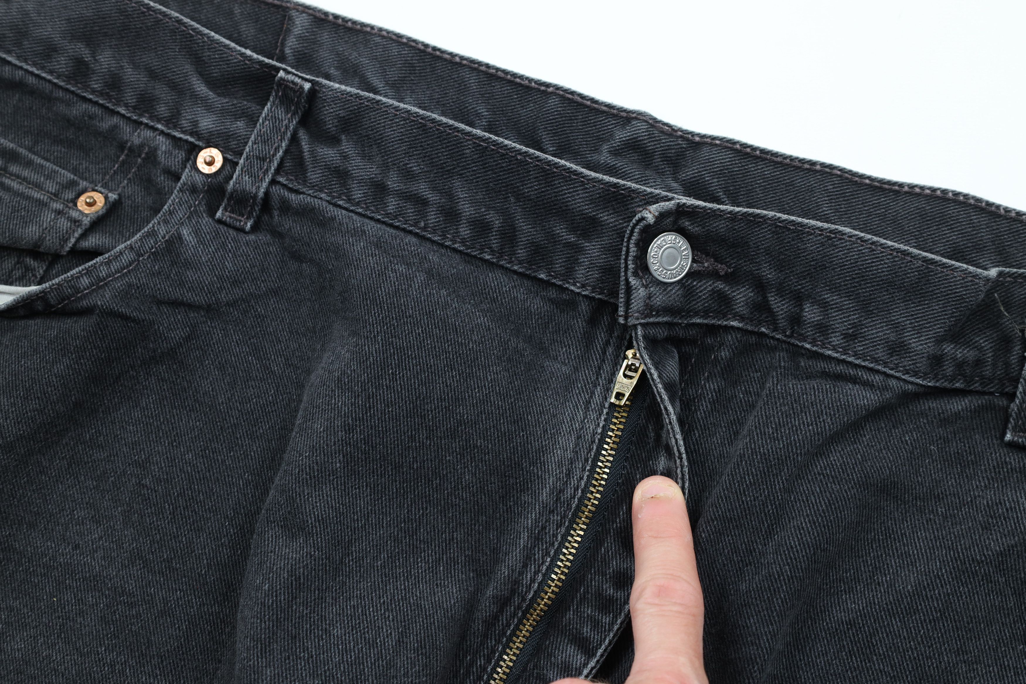 Levi's × Vintage Vintage Y2K 2000 Levis 550 Relaxed Fit Denim Jeans Black USA Size US 44 / EU 60 - 9 Thumbnail