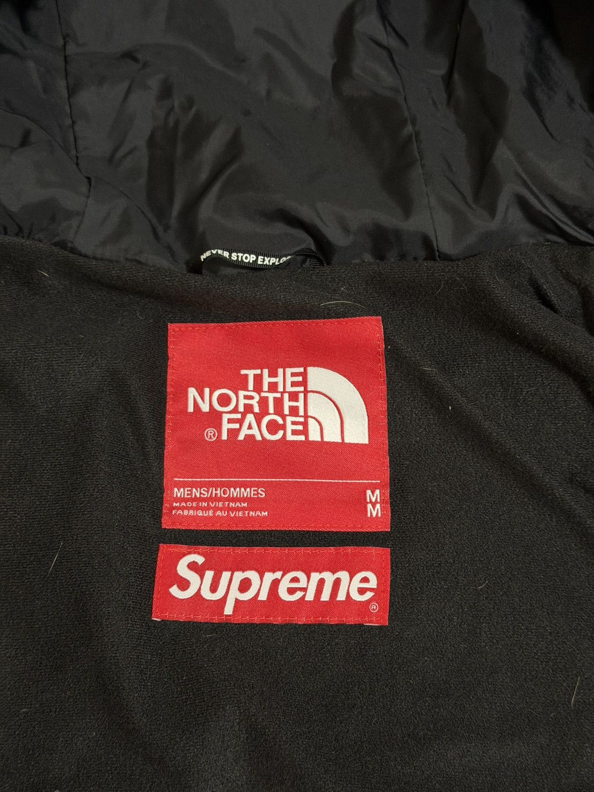Supreme × The North Face 🔥Supreme x The North Face S Logo Mountain Jacket/Windbreaker Size US M / EU 48-50 / 2 - 16 Thumbnail