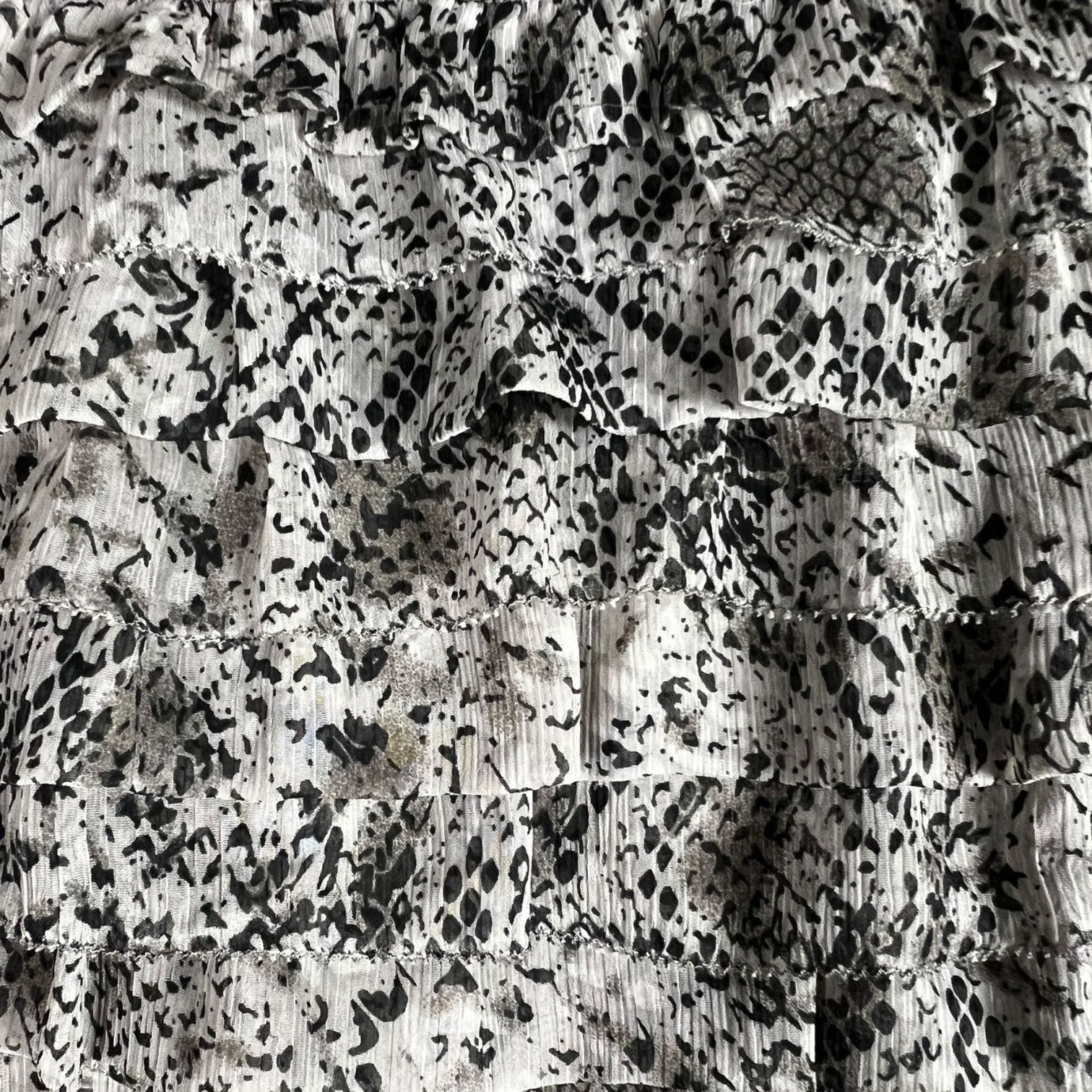 Massimo Dutti Massimo Dutti Python Print Ruffled Skirt - SIze EU 40 / US 9 Size 30" / US 8 / IT 44 - 3 Thumbnail