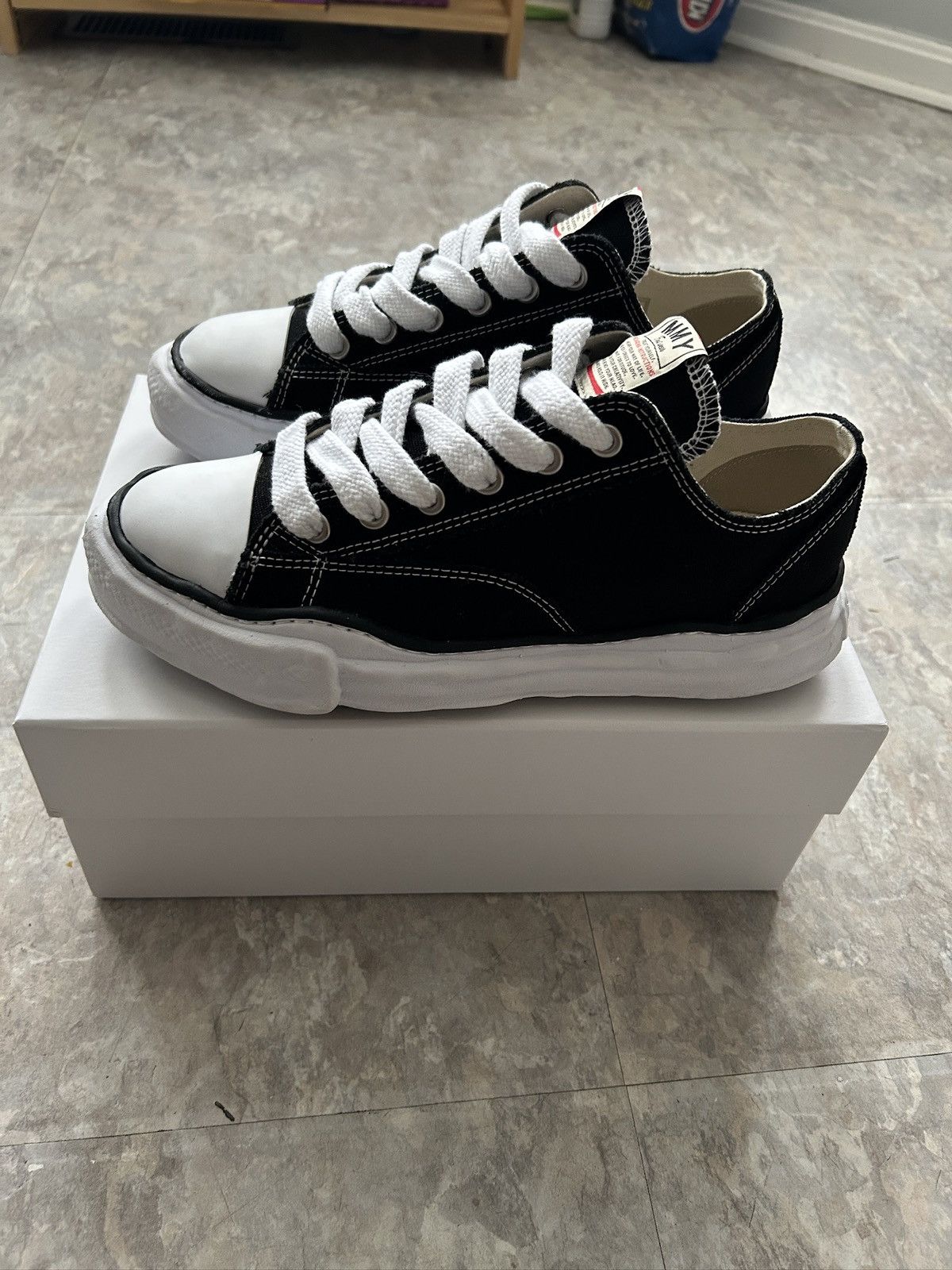 Maison MIHARA YASUHIRO Maison mihara yasuhiro sneakers black Size US 11 / EU 44 - 1 Thumbnail
