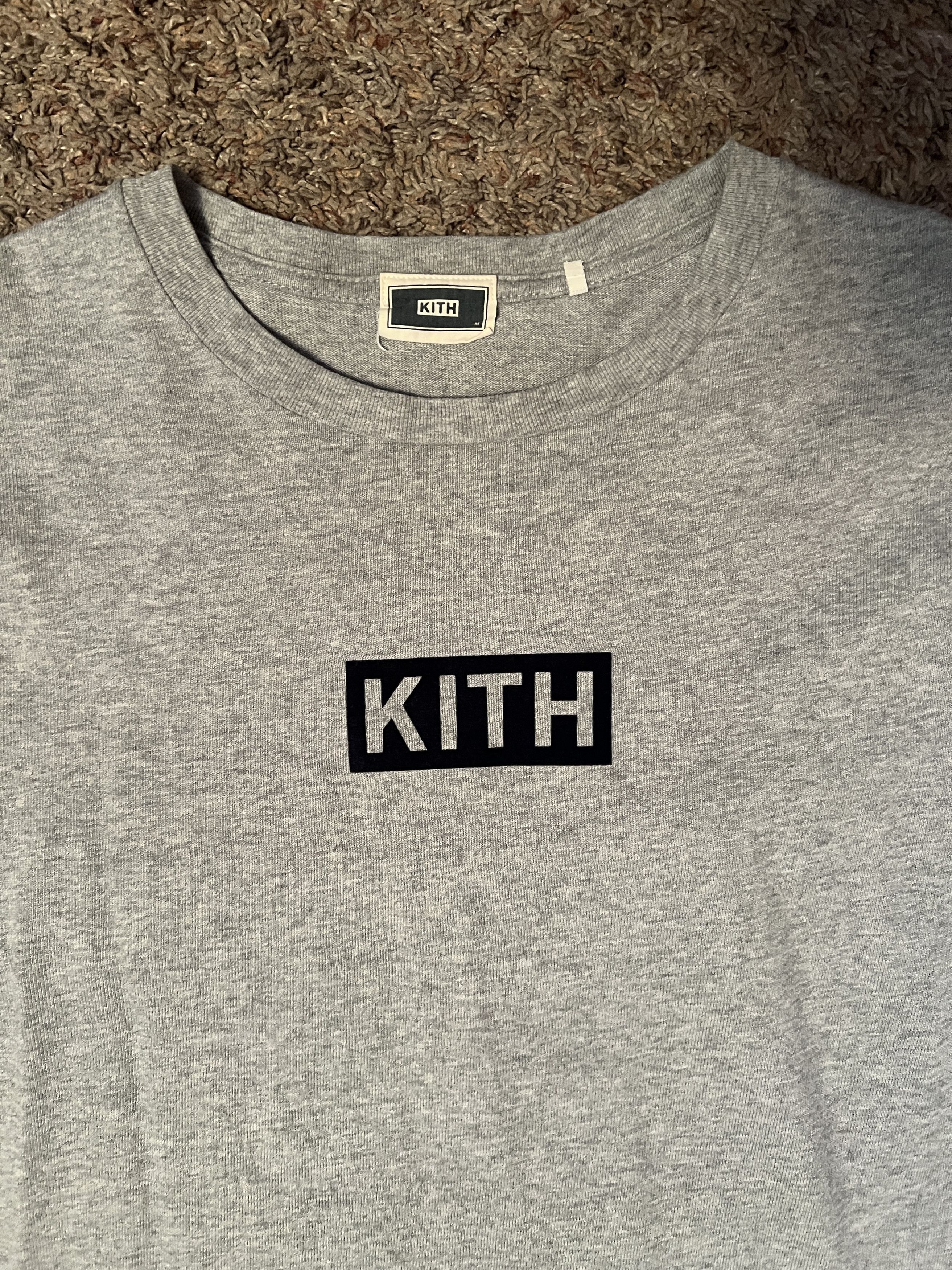 Kith Kith Classic Box Logo L/S Tee in Heather Grey (2018) Size US M / EU 48-50 / 2 - 2 Thumbnail