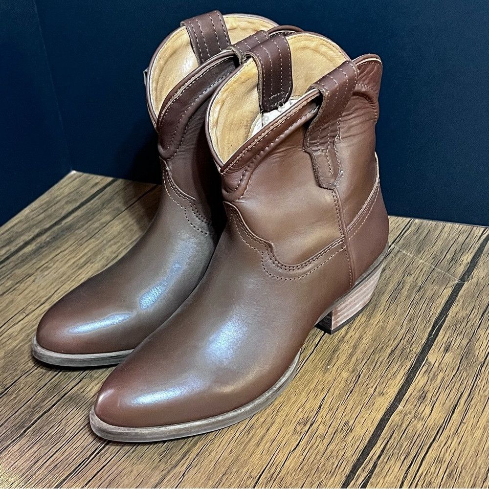 Dingo1969 Dingo Seguaro Leather Round Toe Casual Western Boots Women’ Size US 7 / IT 37 - 1 Thumbnail