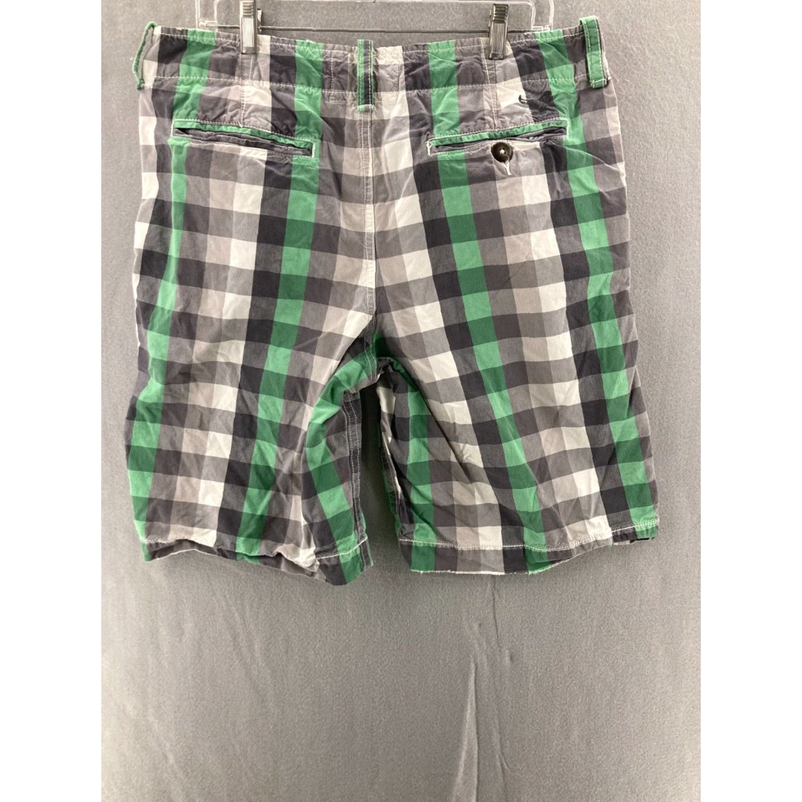 American Eagle Outfitters American Eagle Shorts 34 Mens Plaid Longer Length Skater Golf Size US 34 / EU 50 - 6 Thumbnail