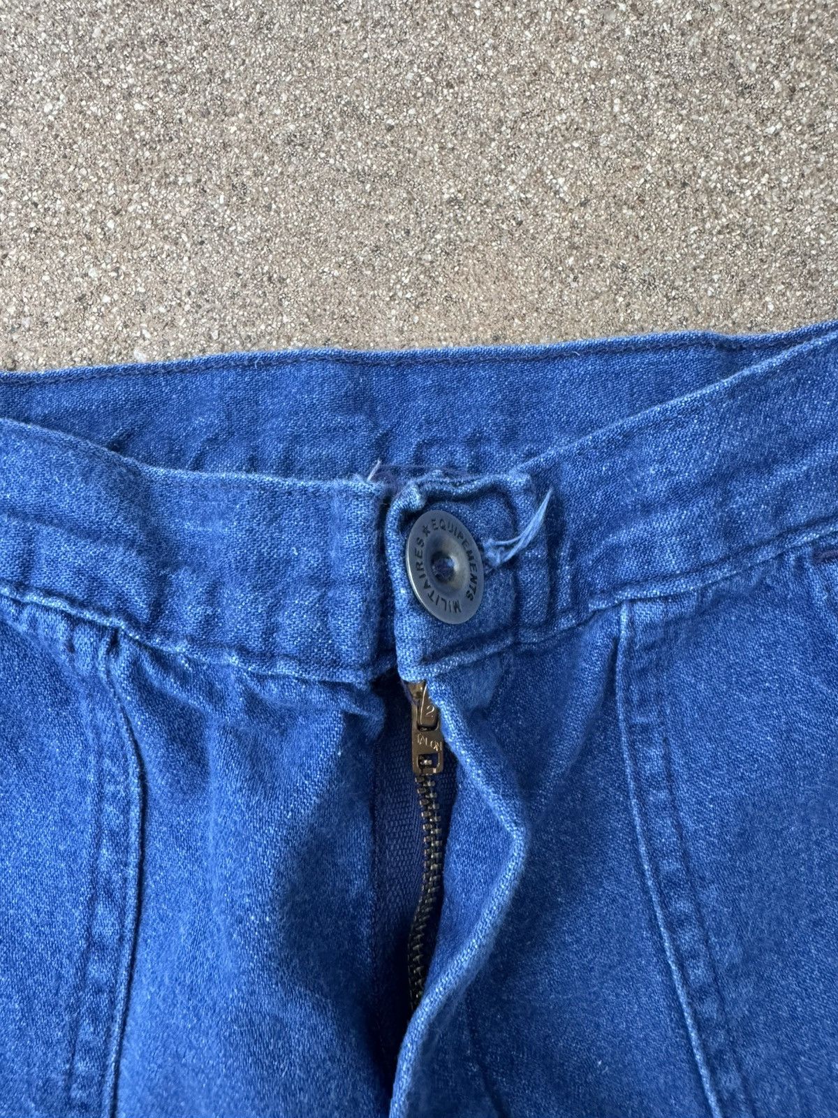 Vintage Vintage 70’s Militaries Equipments Bellbottom Jeans 24x31 Size 24" / US 00 / IT 34 - 5 Thumbnail